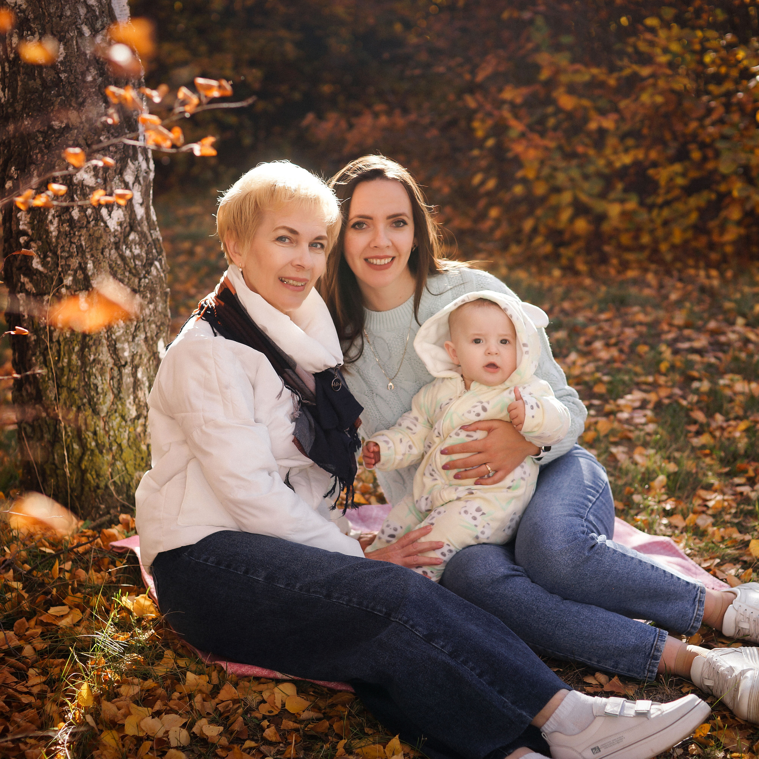 Алена с мамой Таней и Доченькой