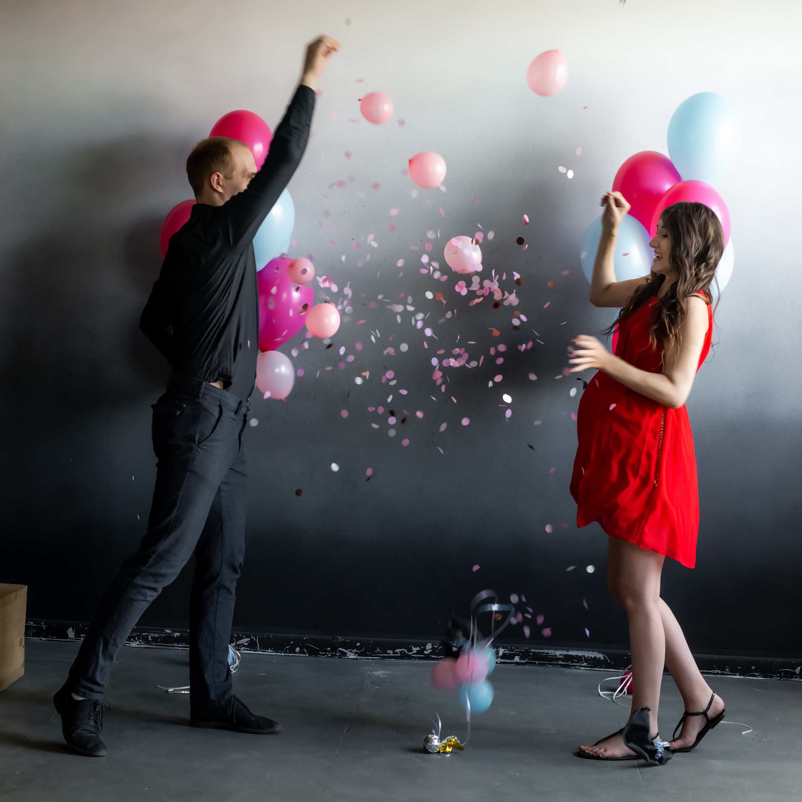 Аня и Сергей фотосессия беременности (гендерный шар)