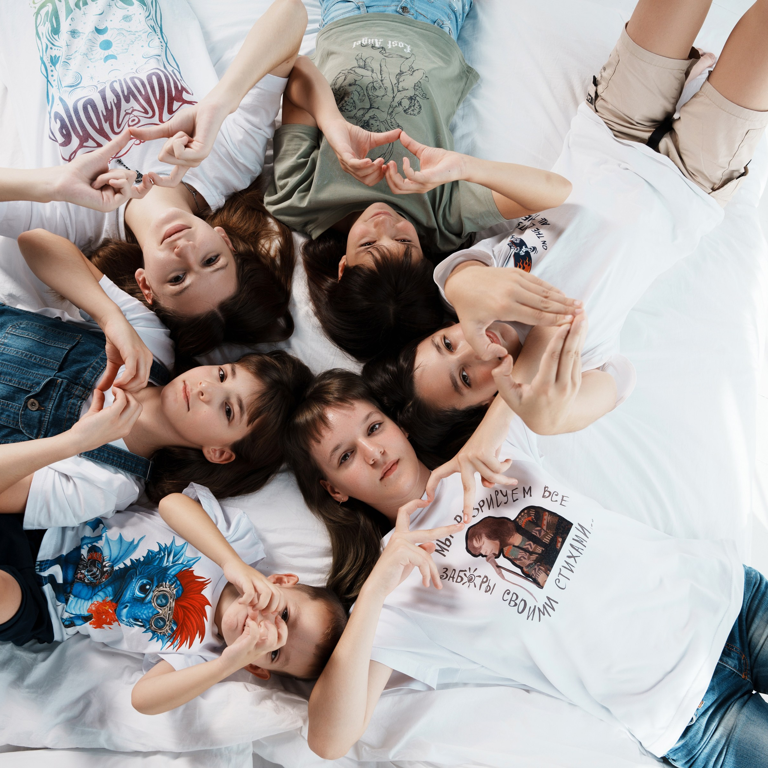 дети в студии