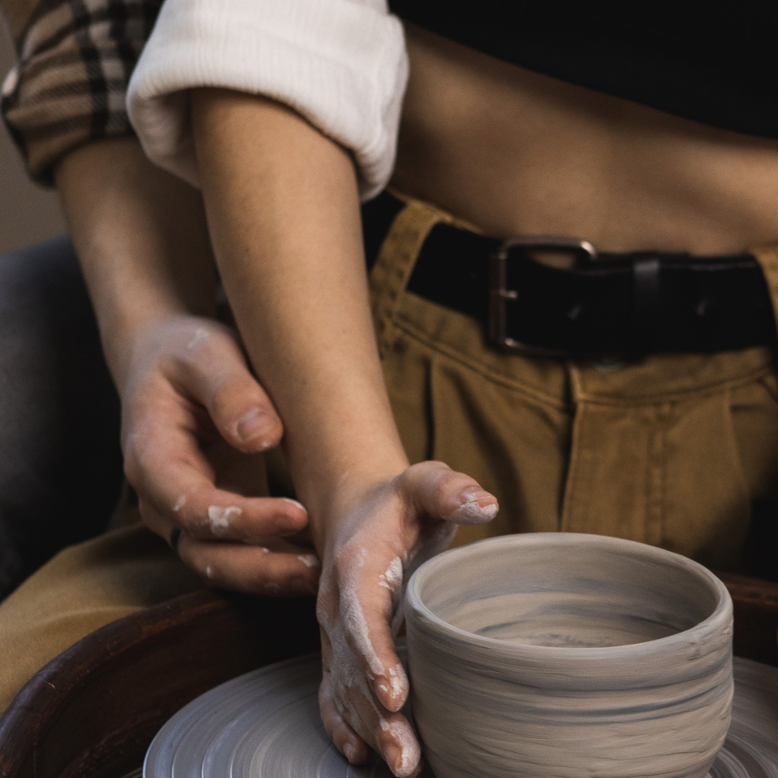 Свидание в гончарной мастерской