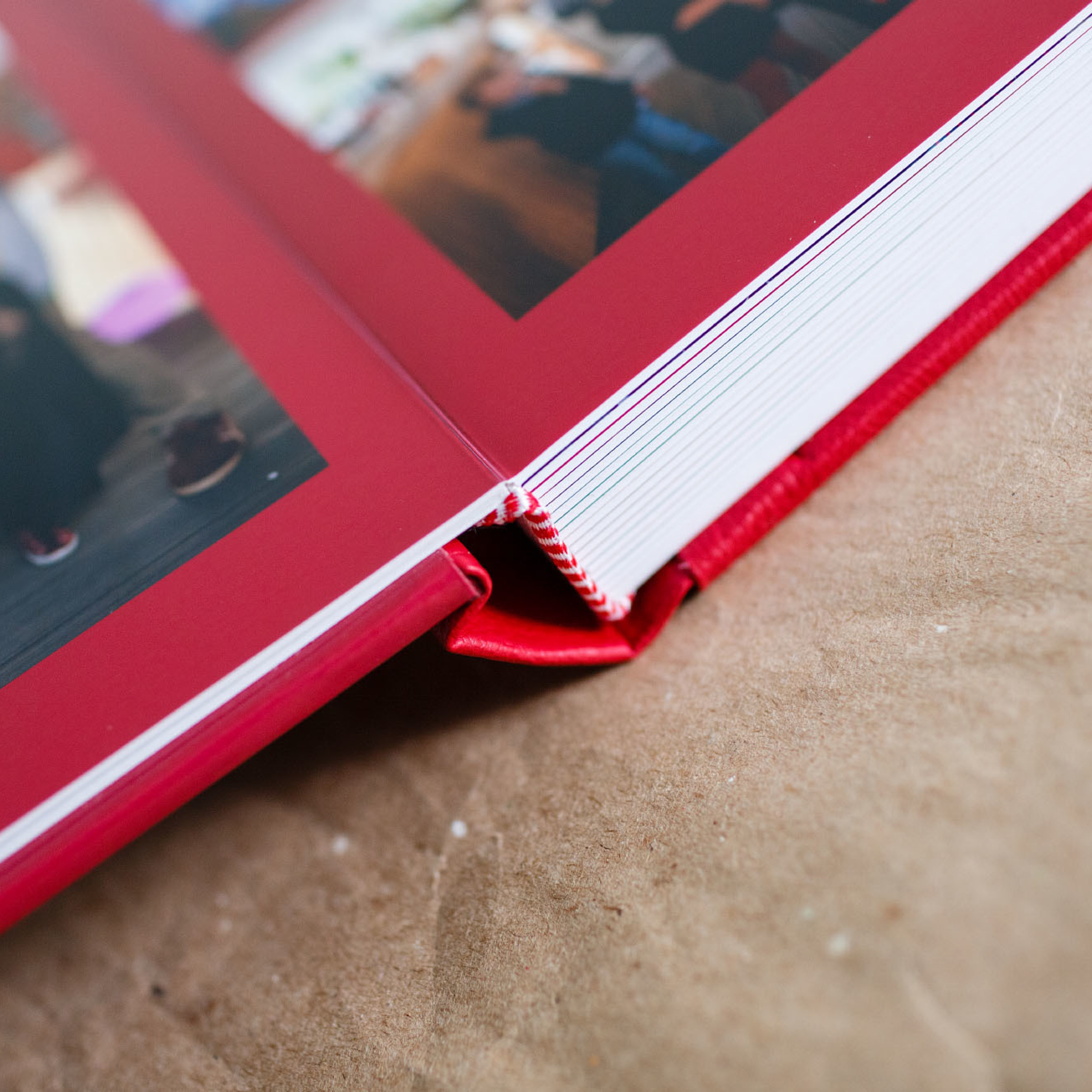 Красная фотокнига. Фотограф в Москве Татьяна Байкова