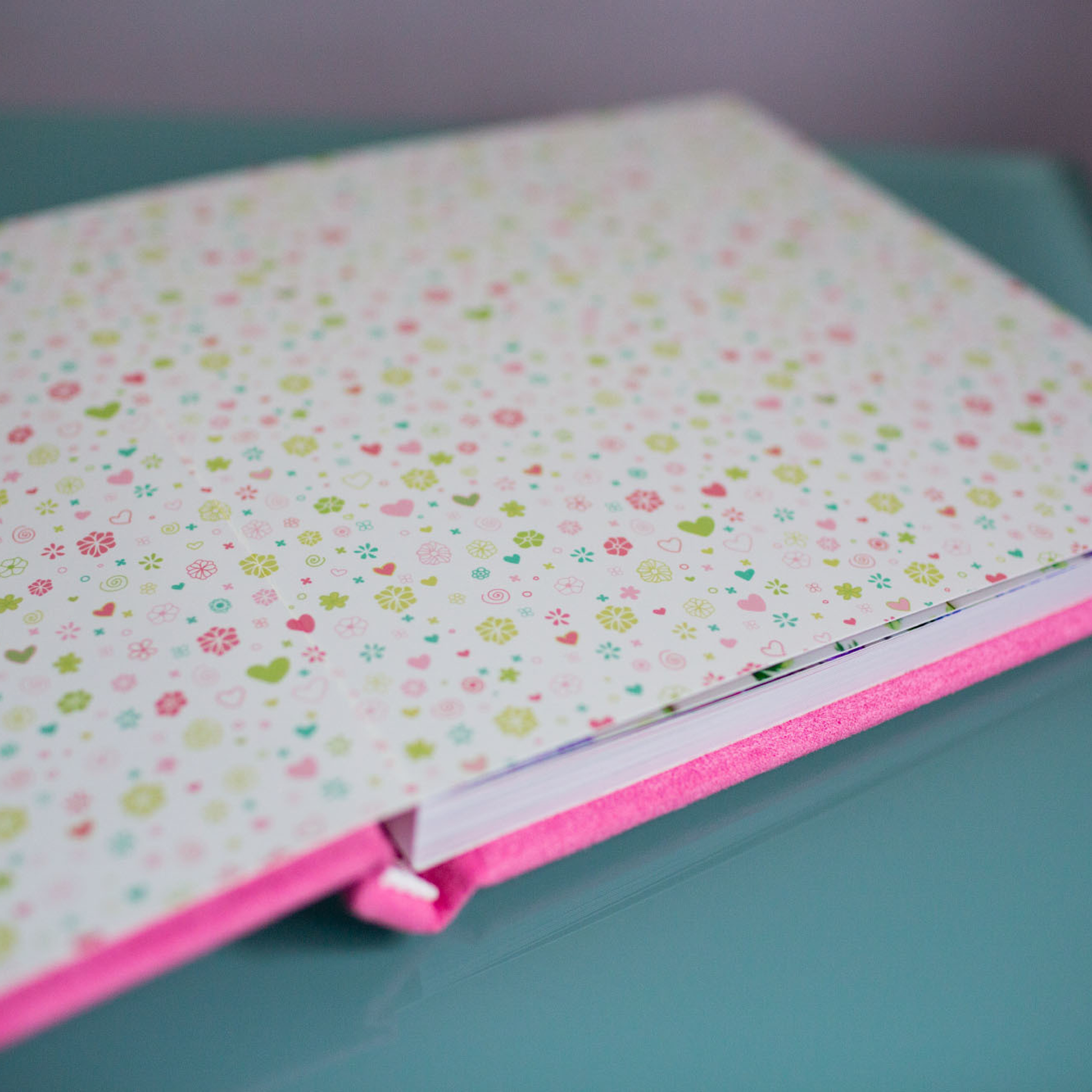 Детская фотокнига на годик. Фотограф в Москве Татьяна Байкова