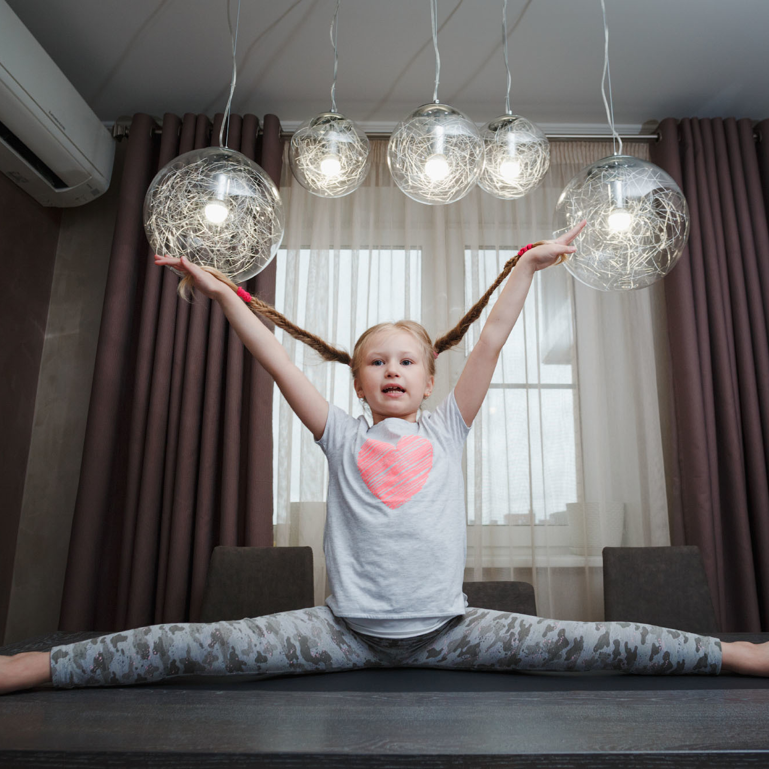 Домашняя фотосессия в гостях у Сони. Фотограф в Москве Татьяна Байкова