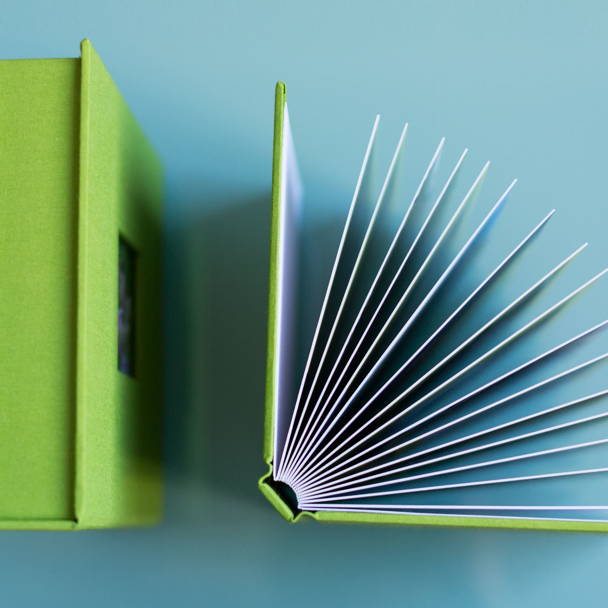 Фотокнига из ткани с коробом. Фотограф в Москве Татьяна Байкова