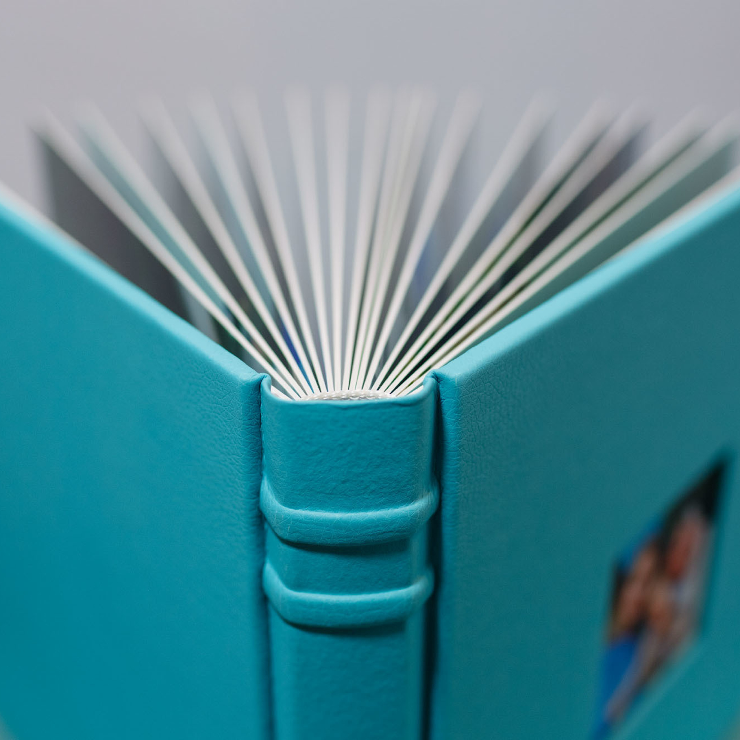 Лазурная фотокнига. Фотограф в Москве Татьяна Байкова