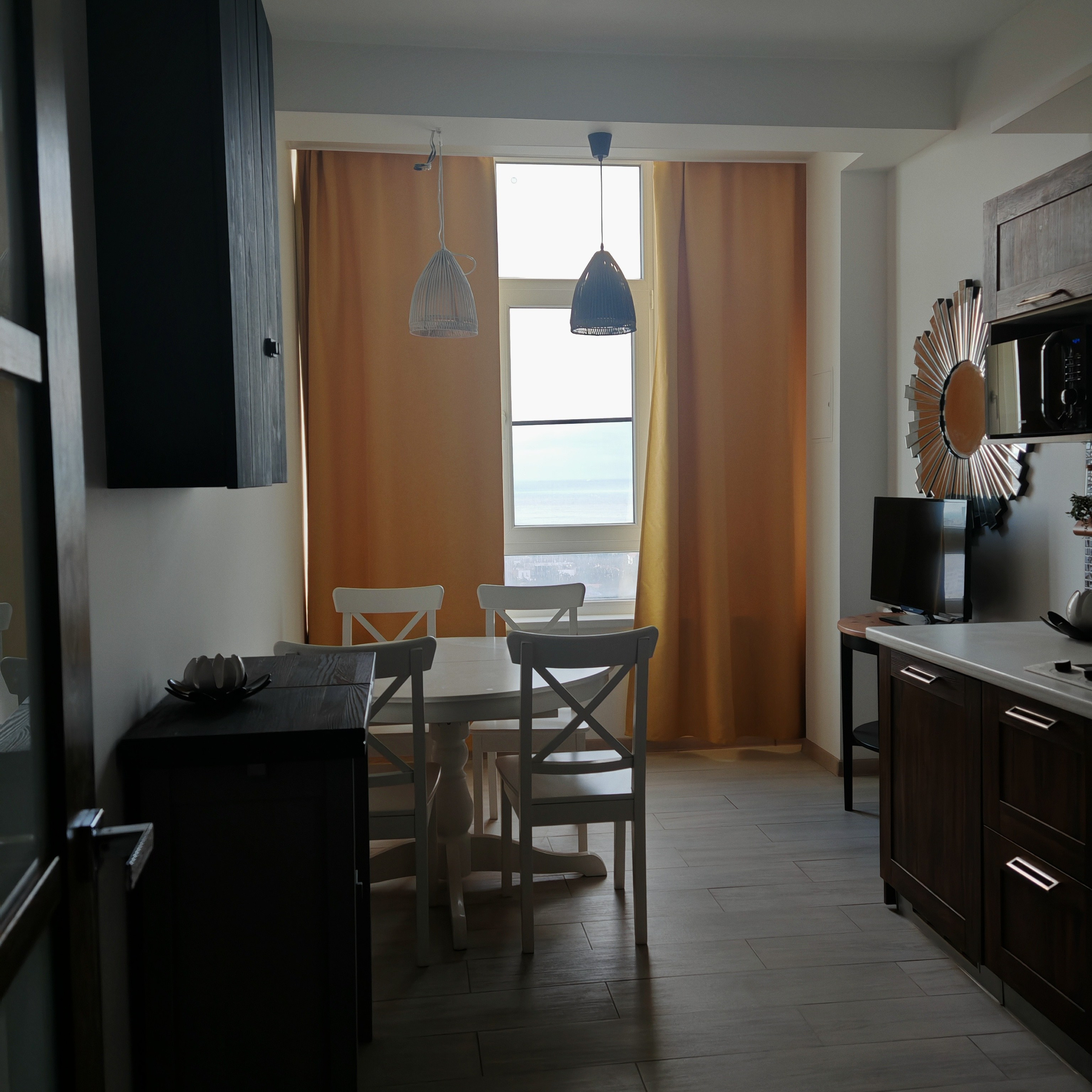 Подготовка к съёмке (фотостейджинг) и фото для продажи. Интерьерная съёмка и подготовка недвижимости к аренде/продаже. Геленджик, Краснодарский край — Юлия Софронова, Art Sea Homes