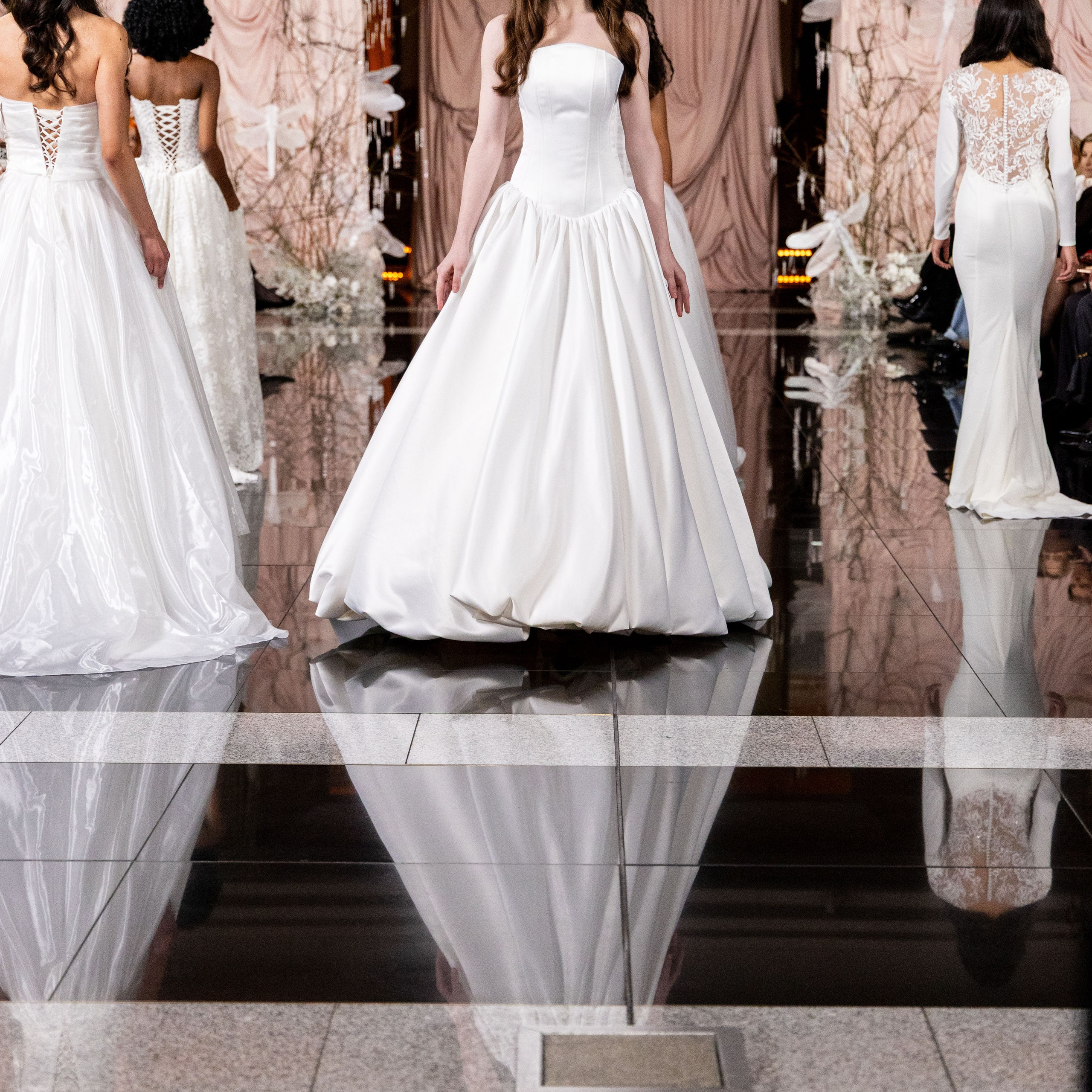 Главное платье 2026-2027. Портретный и семейный фотограф Санкт-Петербург