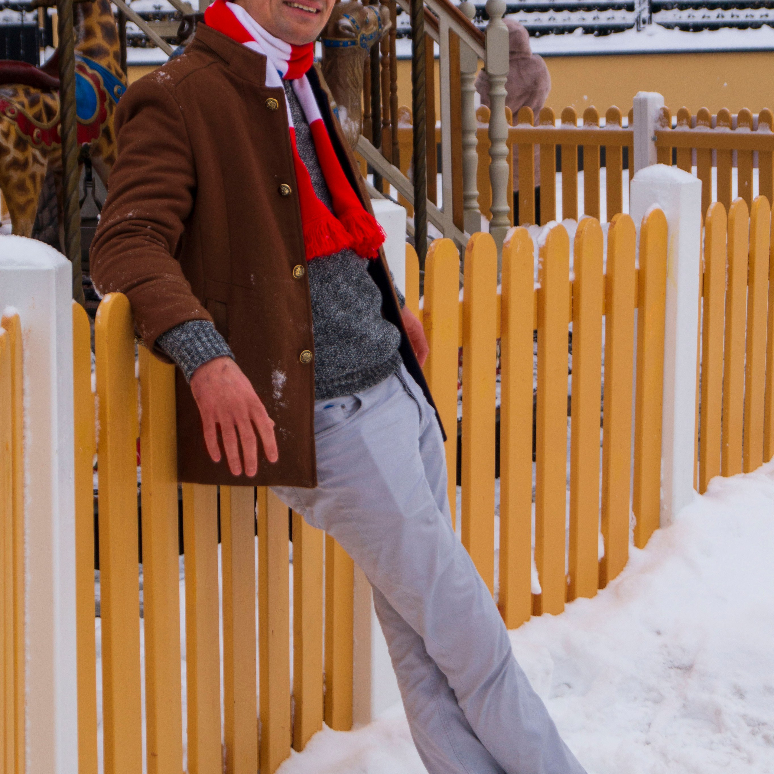 Павел на Манежной площади. Портретный и семейный фотограф Санкт-Петербург