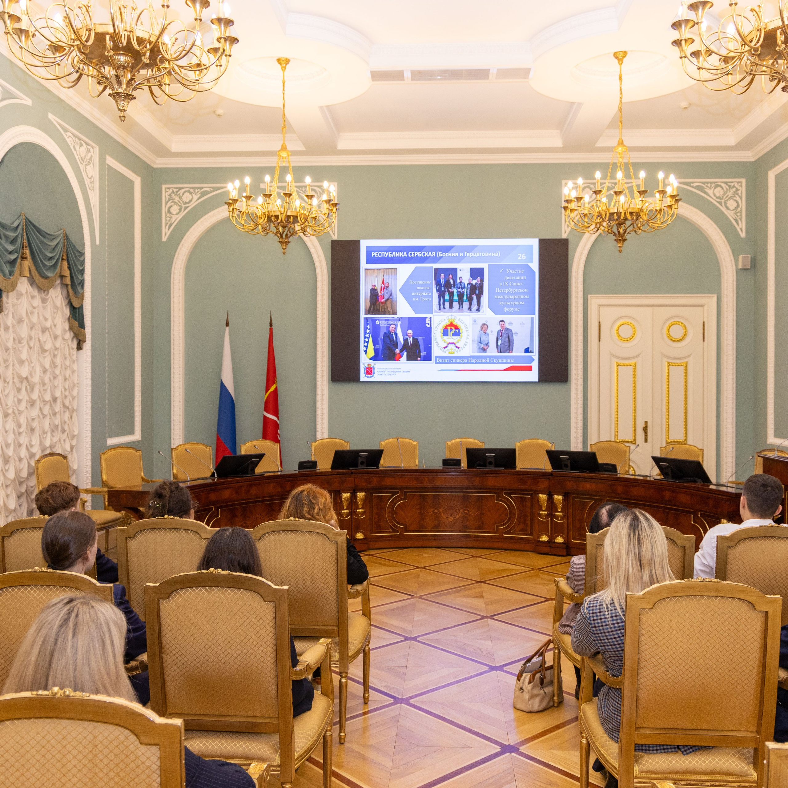 Кружок молодого дипломата. Портретный и семейный фотограф Санкт-Петербург