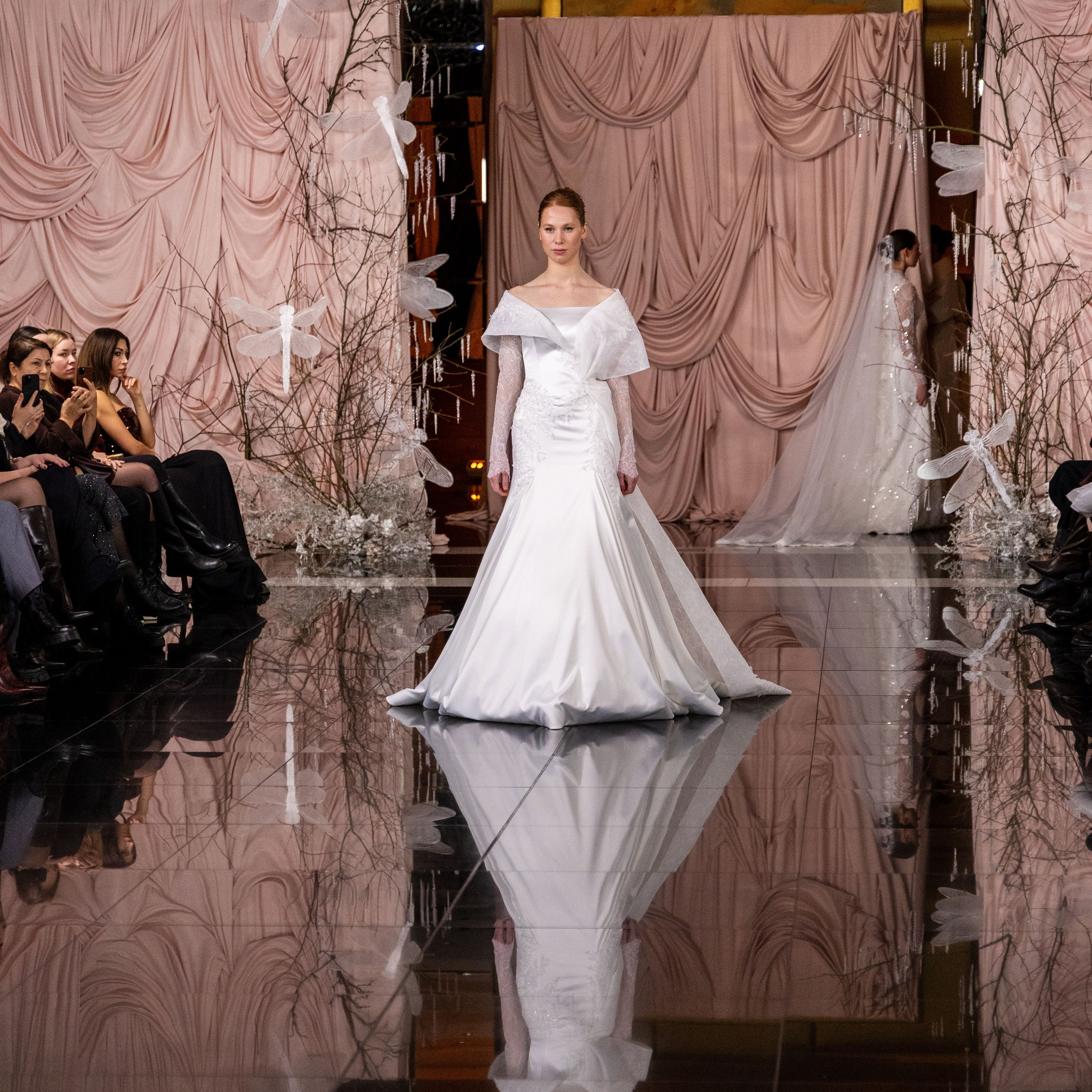 Главное платье 2026-2027. Портретный и семейный фотограф Санкт-Петербург