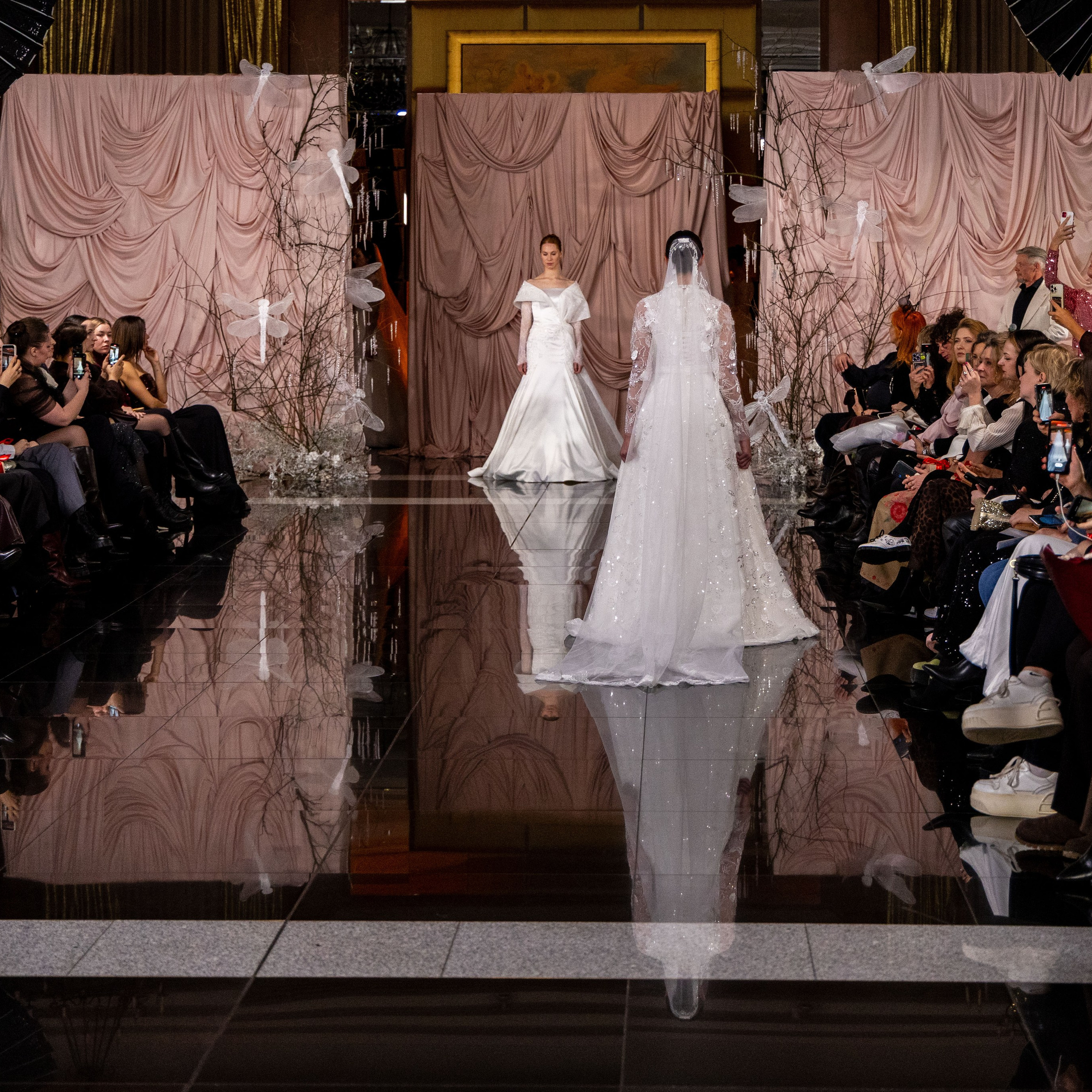 Главное платье 2026-2027. Портретный и семейный фотограф Санкт-Петербург