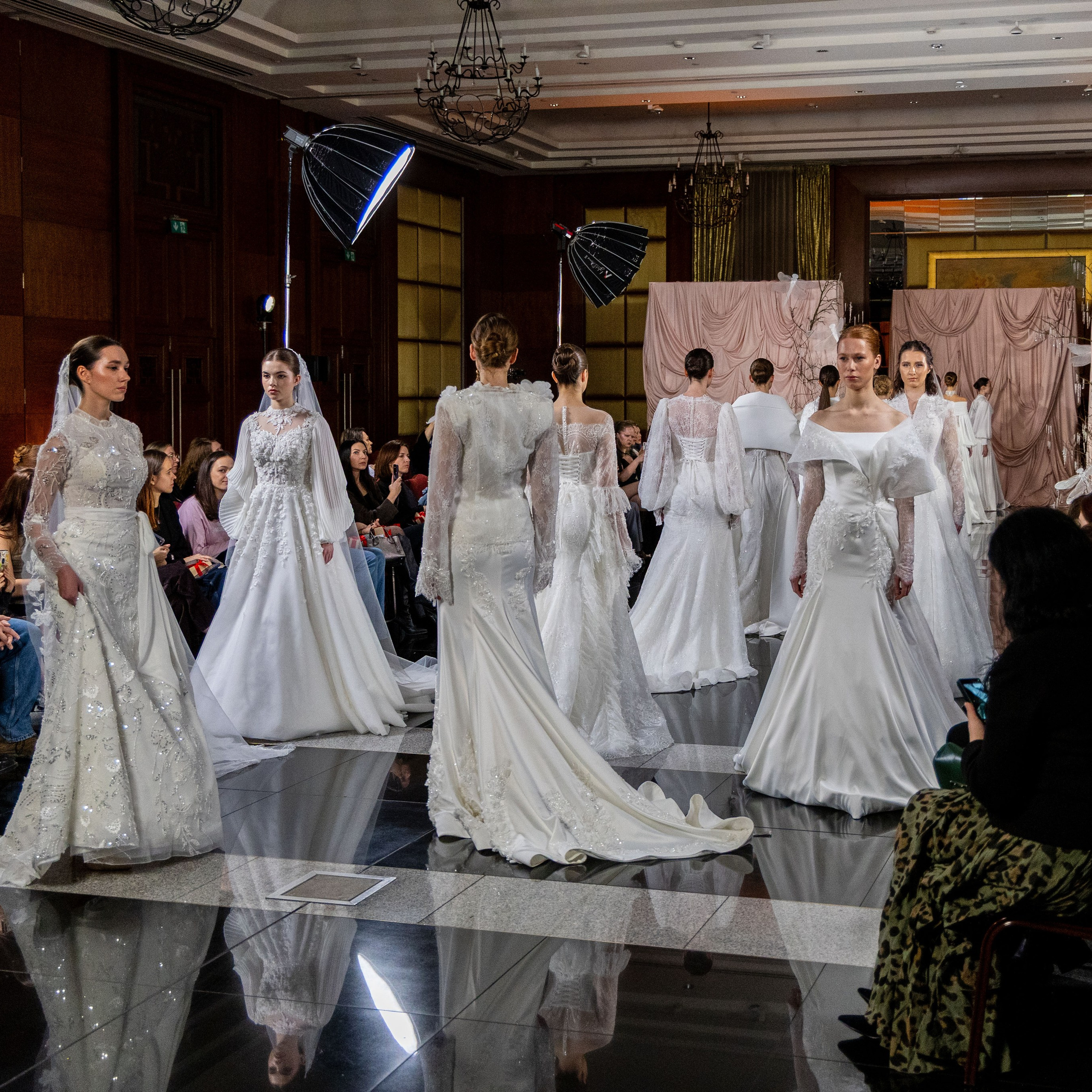 Главное платье 2026-2027. Портретный и семейный фотограф Санкт-Петербург