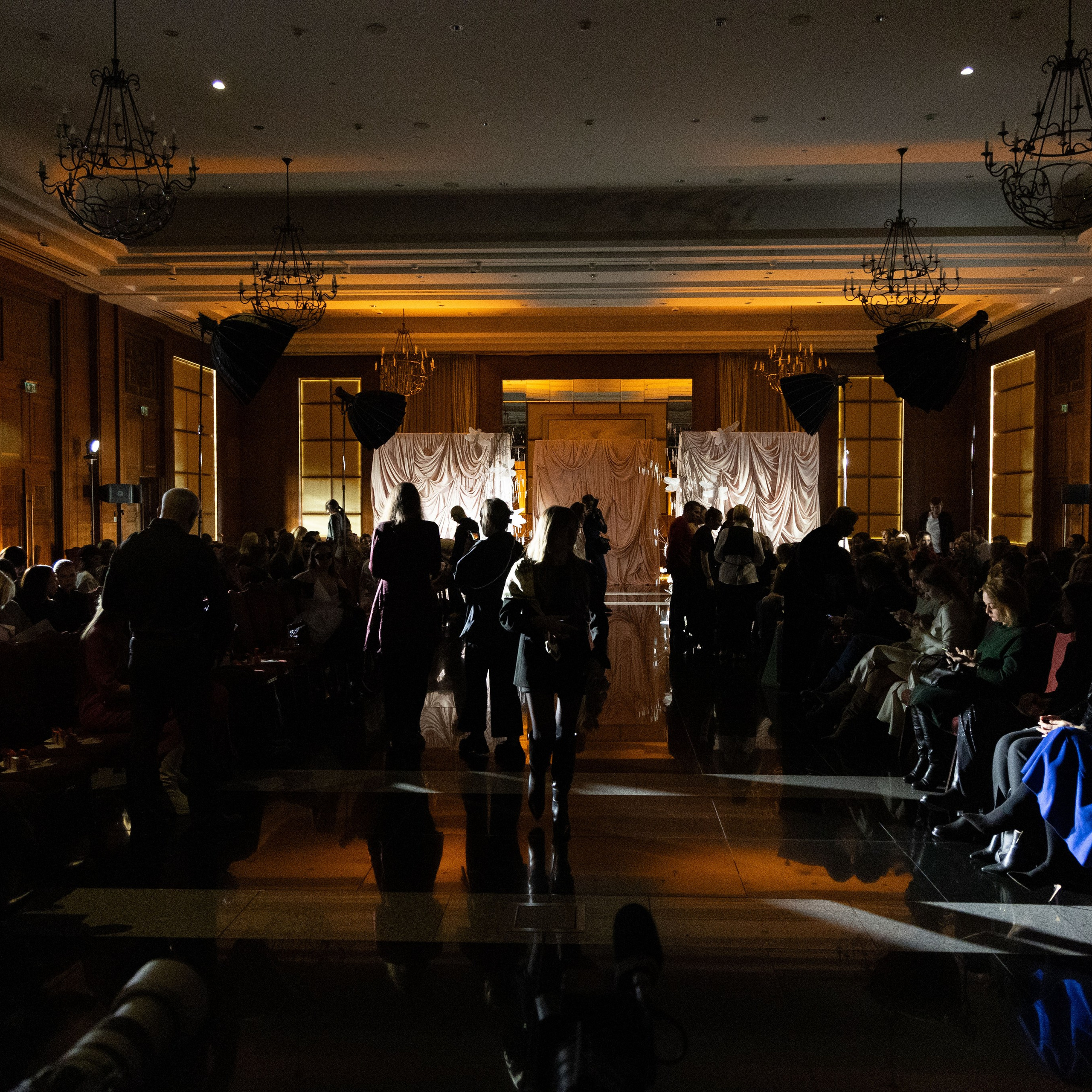 Главное платье 2026-2027. Портретный и семейный фотограф Санкт-Петербург