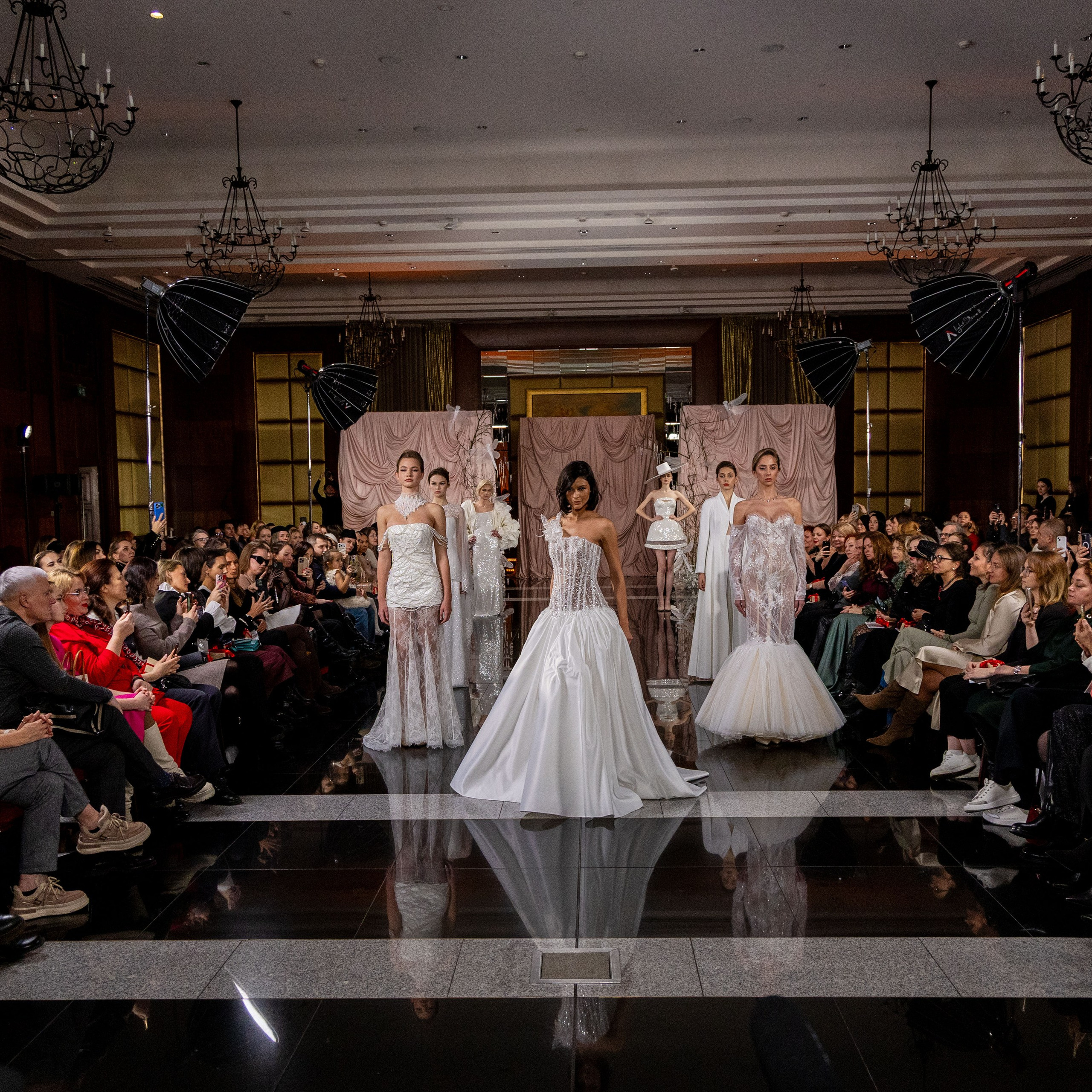 Главное платье 2026-2027. Портретный и семейный фотограф Санкт-Петербург