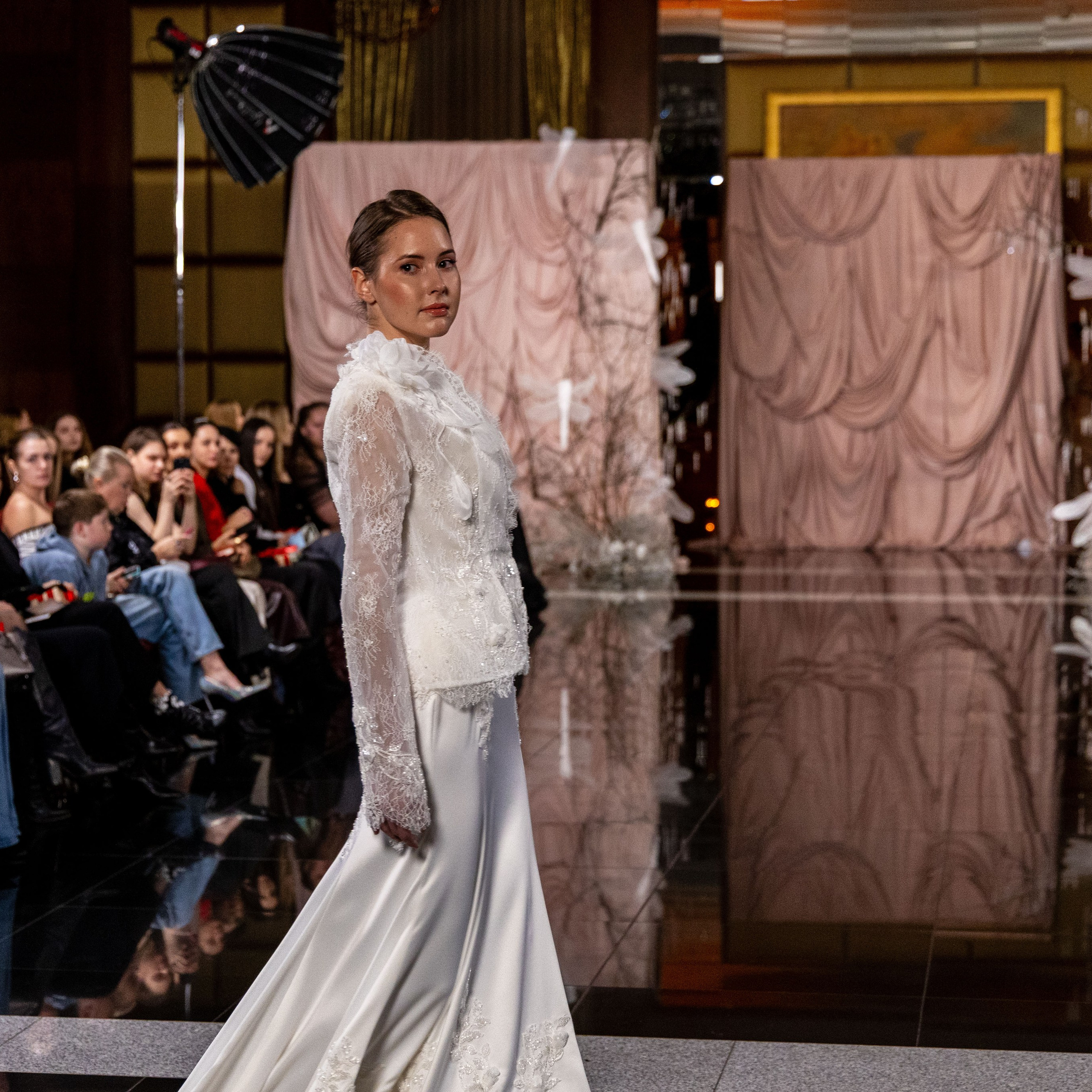 Главное платье 2026-2027. Портретный и семейный фотограф Санкт-Петербург