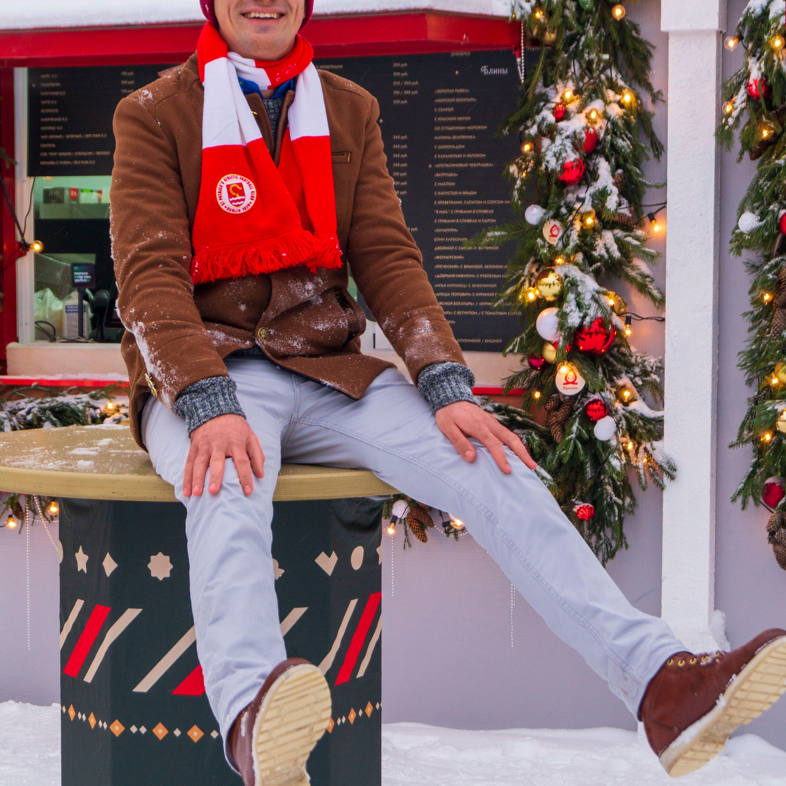 Павел на Манежной площади. Портретный и семейный фотограф Санкт-Петербург