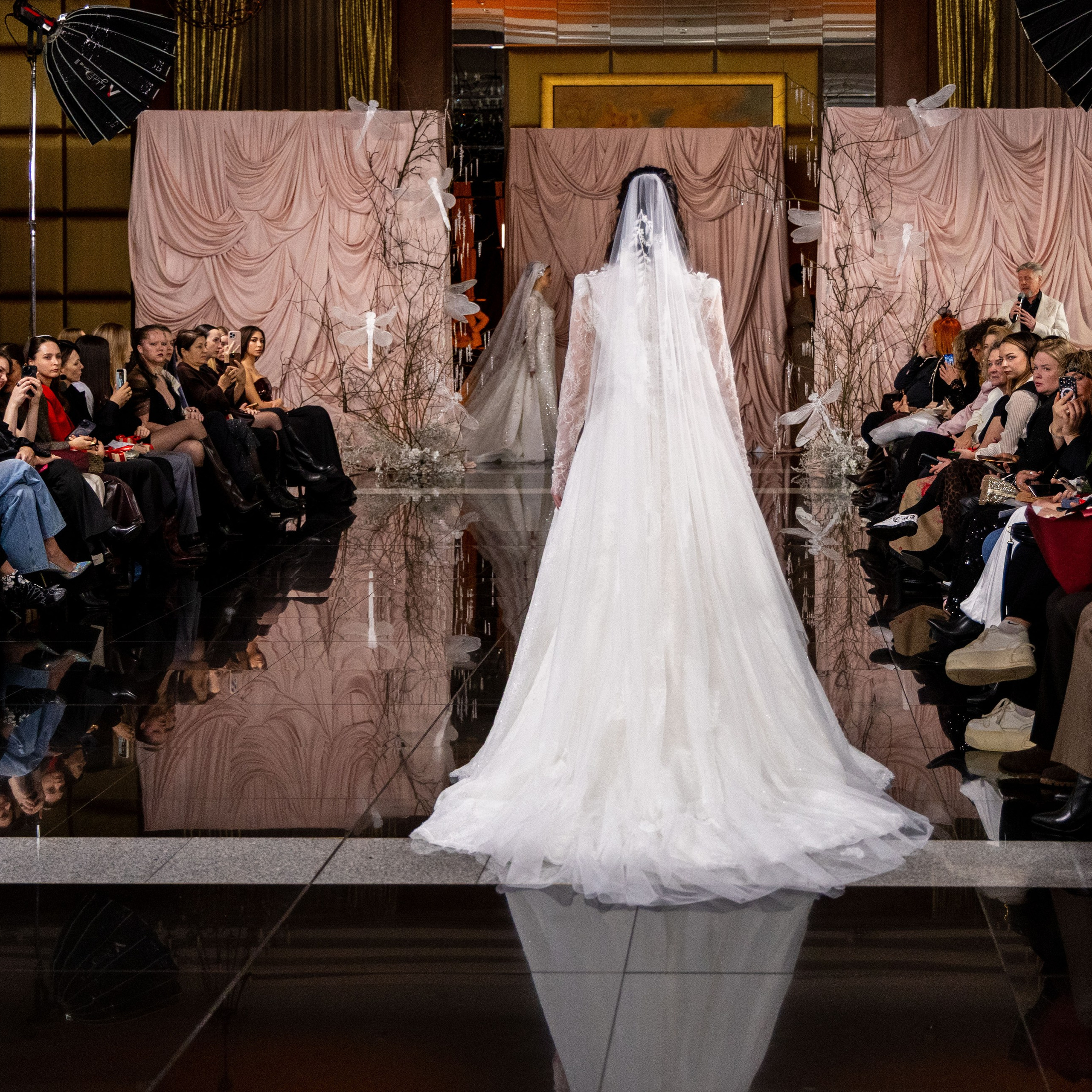 Главное платье 2026-2027. Портретный и семейный фотограф Санкт-Петербург