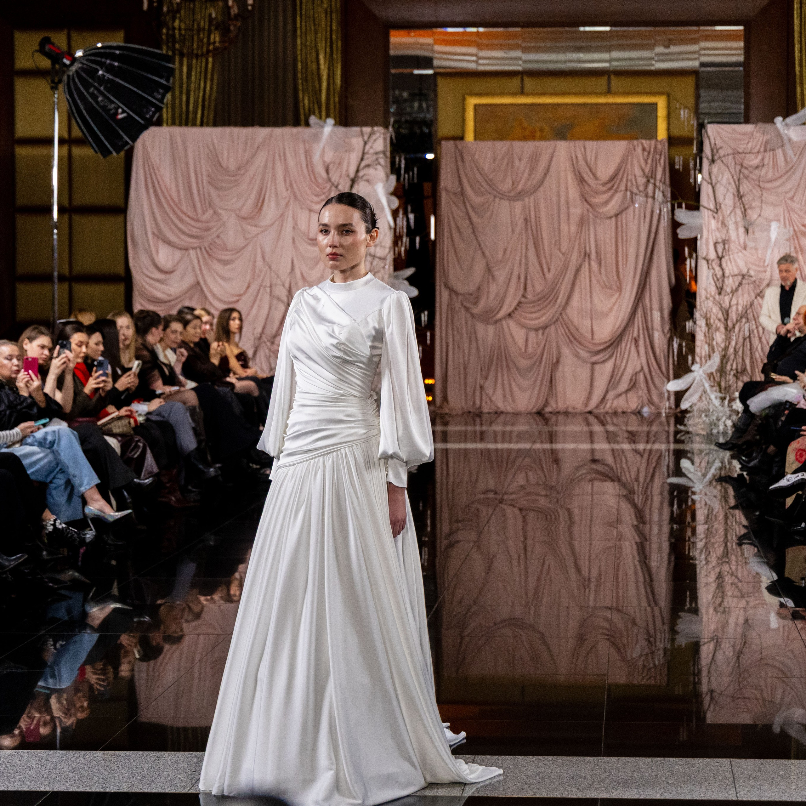 Главное платье 2026-2027. Портретный и семейный фотограф Санкт-Петербург