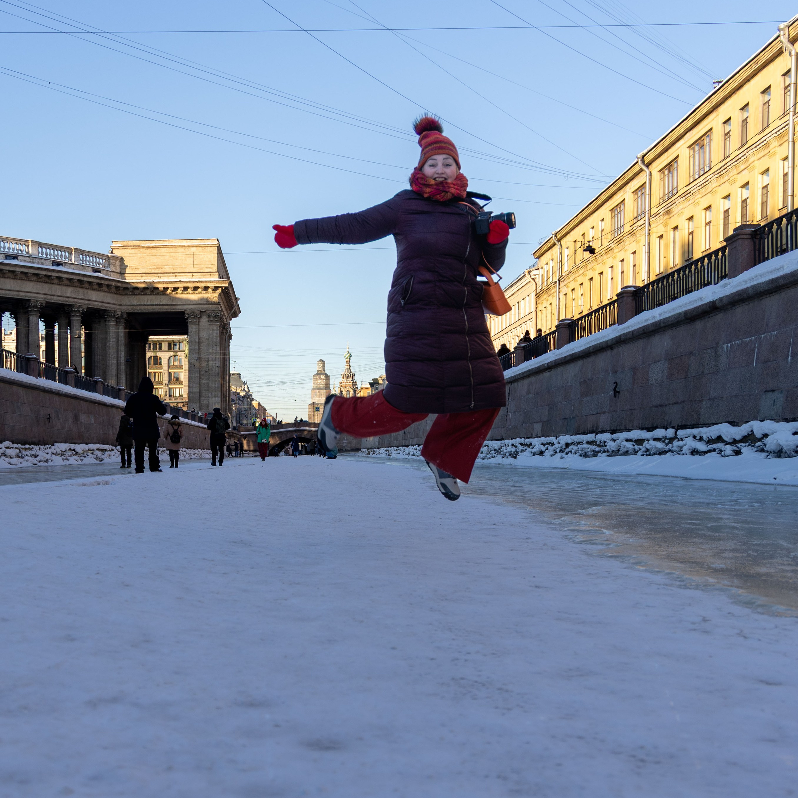 Юля пешком по льдам Питера. Портретный и семейный фотограф Санкт-Петербург