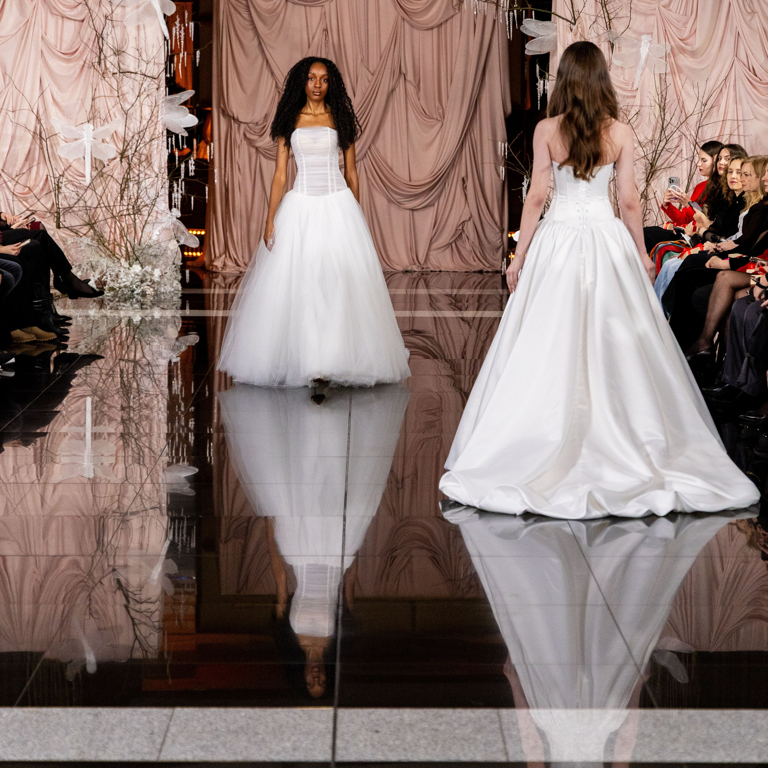 Главное платье 2026-2027. Портретный и семейный фотограф Санкт-Петербург