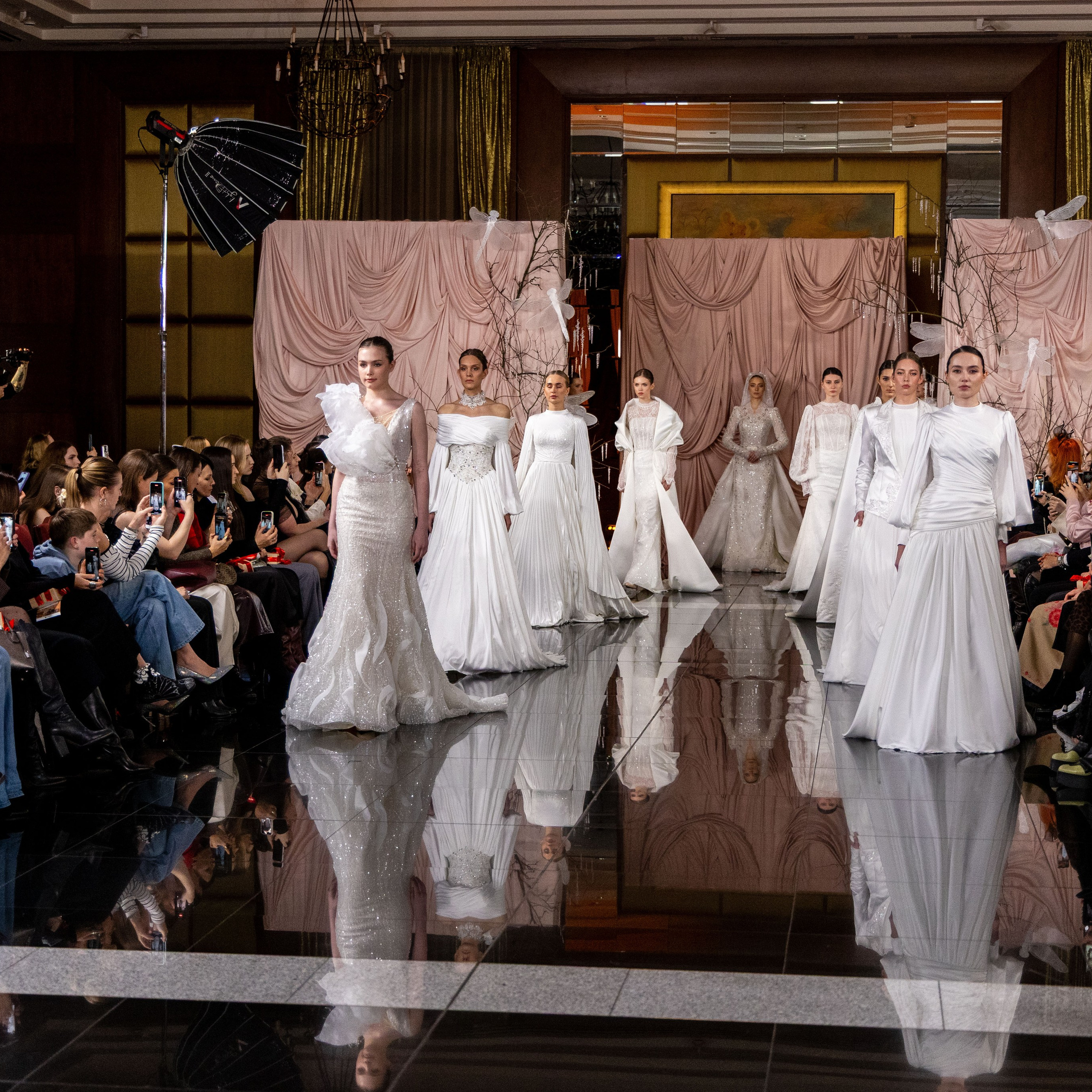 Главное платье 2026-2027. Портретный и семейный фотограф Санкт-Петербург