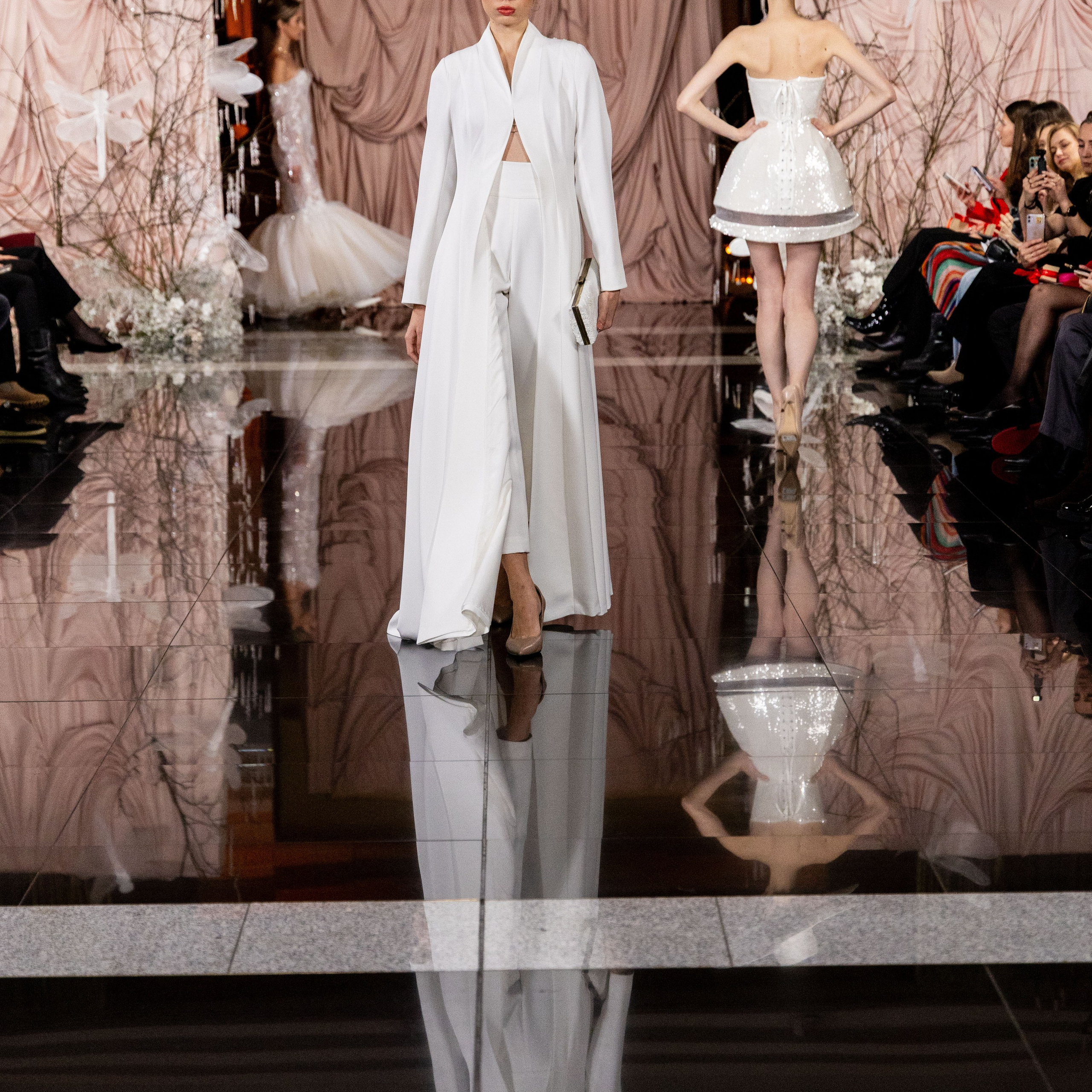 Главное платье 2026-2027. Портретный и семейный фотограф Санкт-Петербург