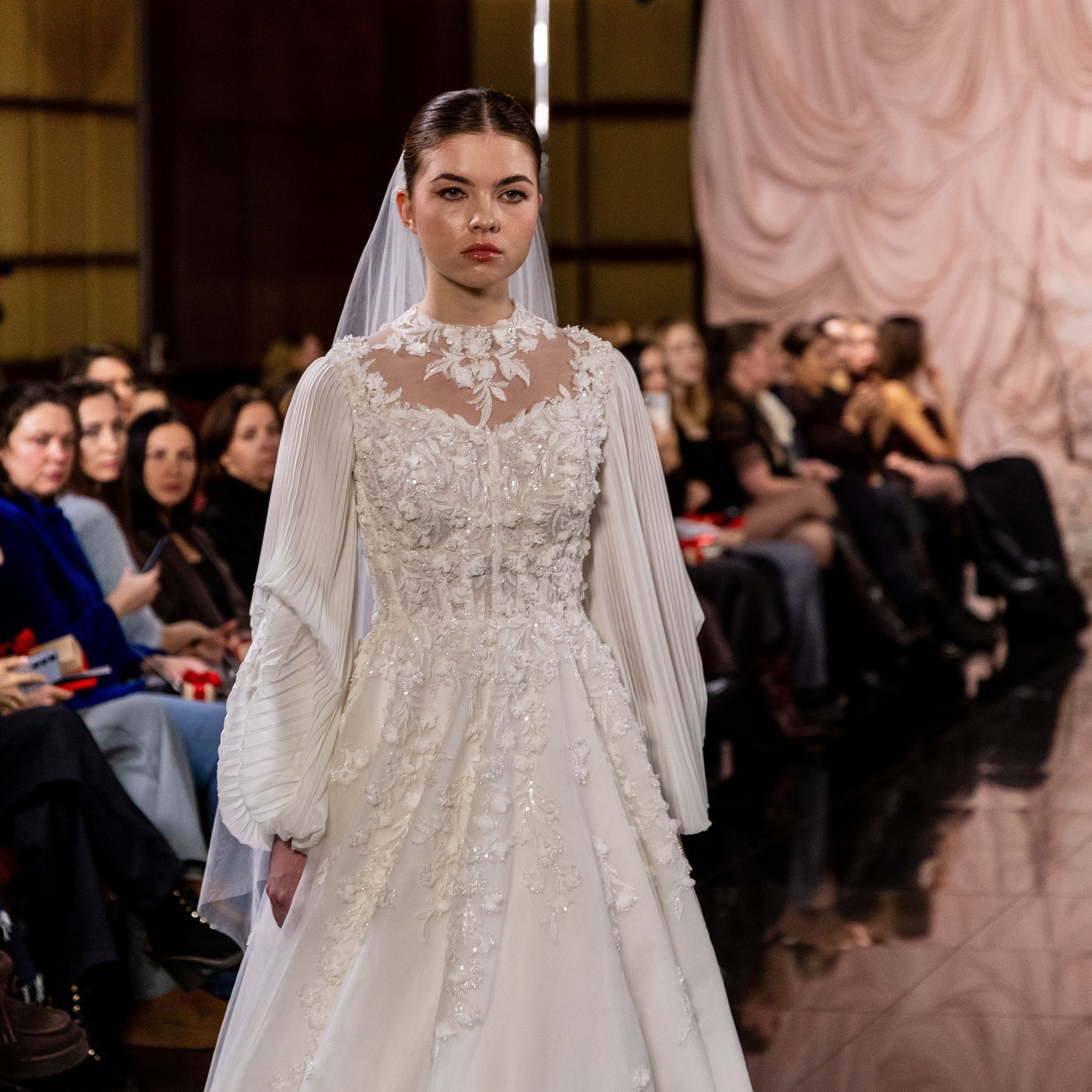 Главное платье 2026-2027. Портретный и семейный фотограф Санкт-Петербург