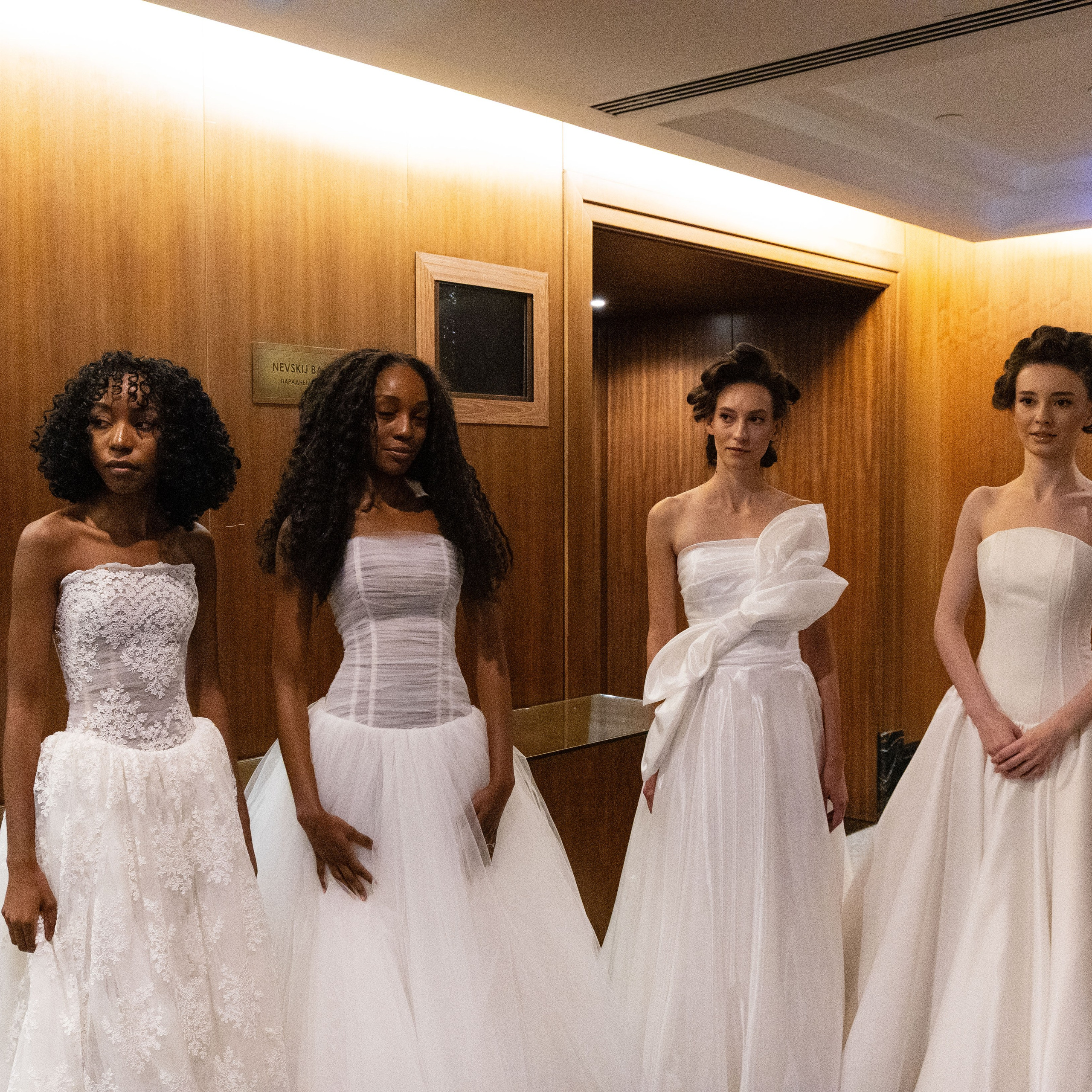 Главное платье 2026-2027. Портретный и семейный фотограф Санкт-Петербург