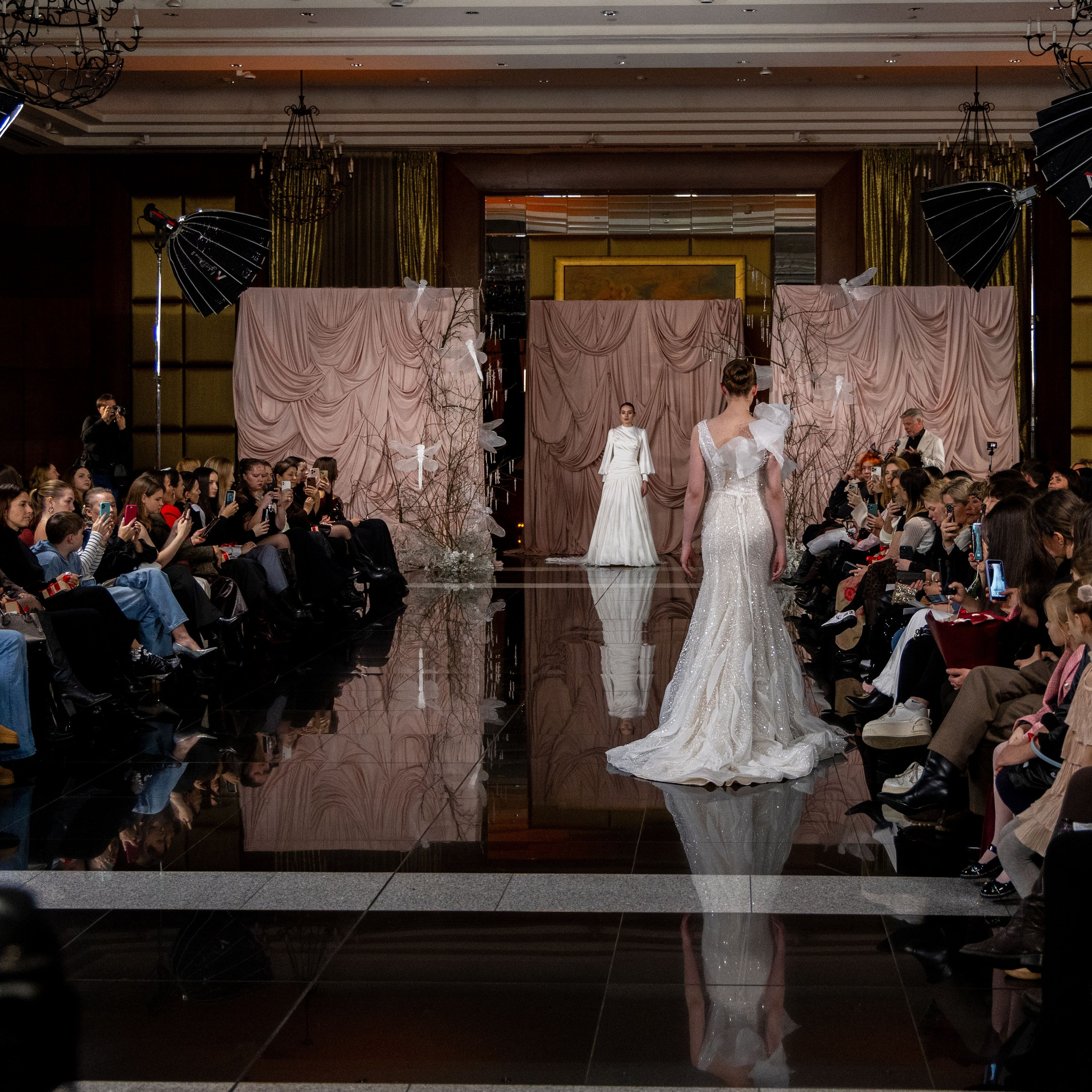 Главное платье 2026-2027. Портретный и семейный фотограф Санкт-Петербург