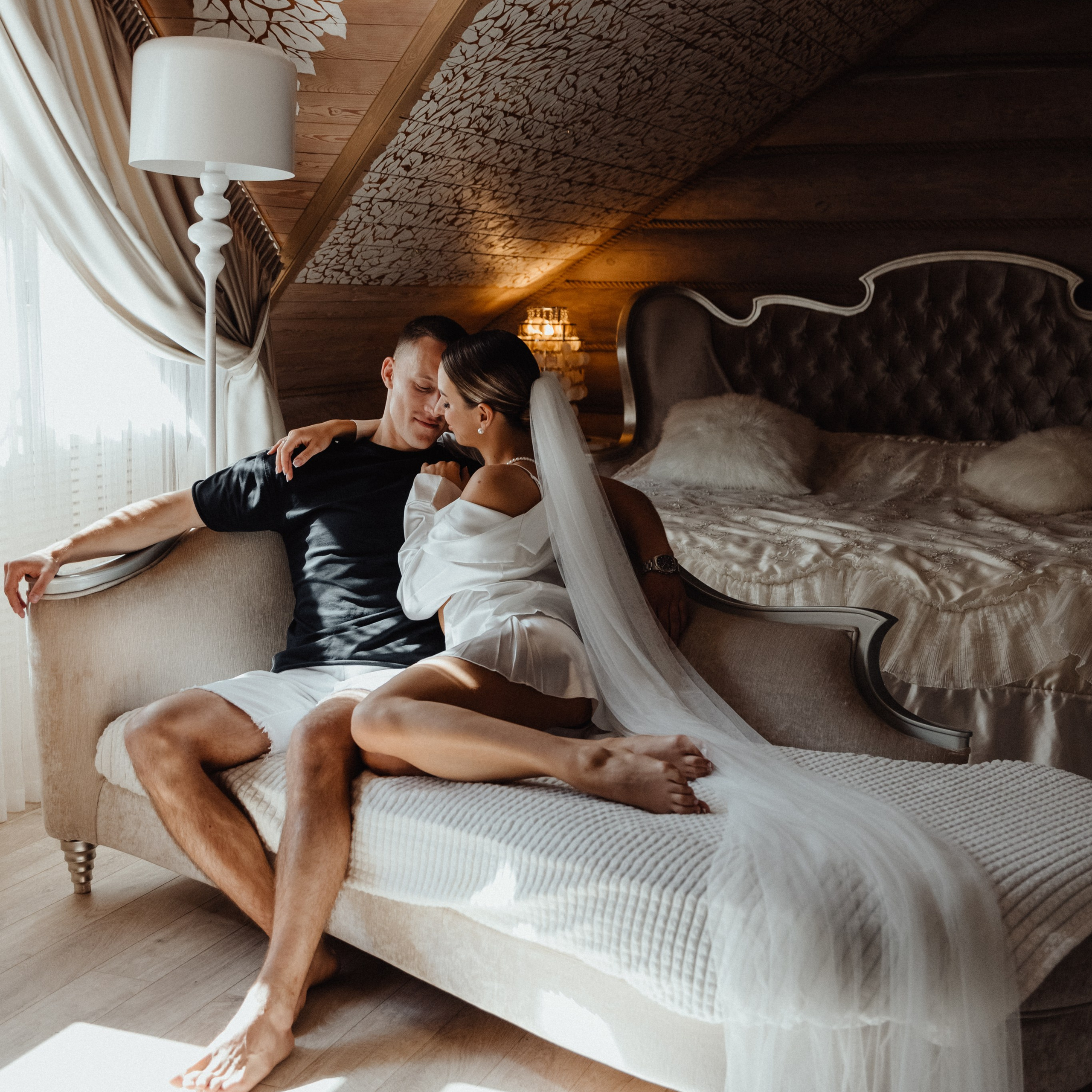 Между нами любовь