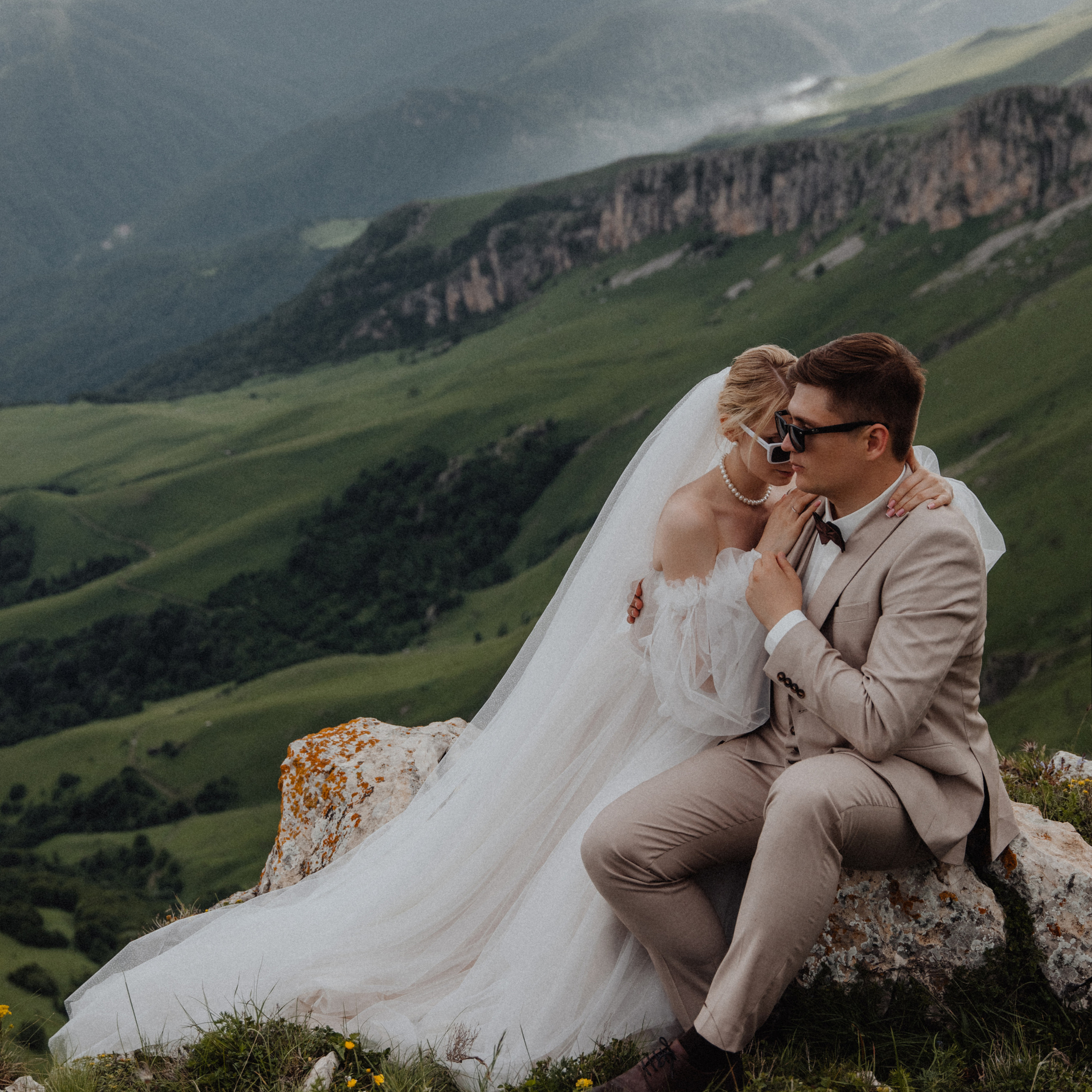 Парить над облаками