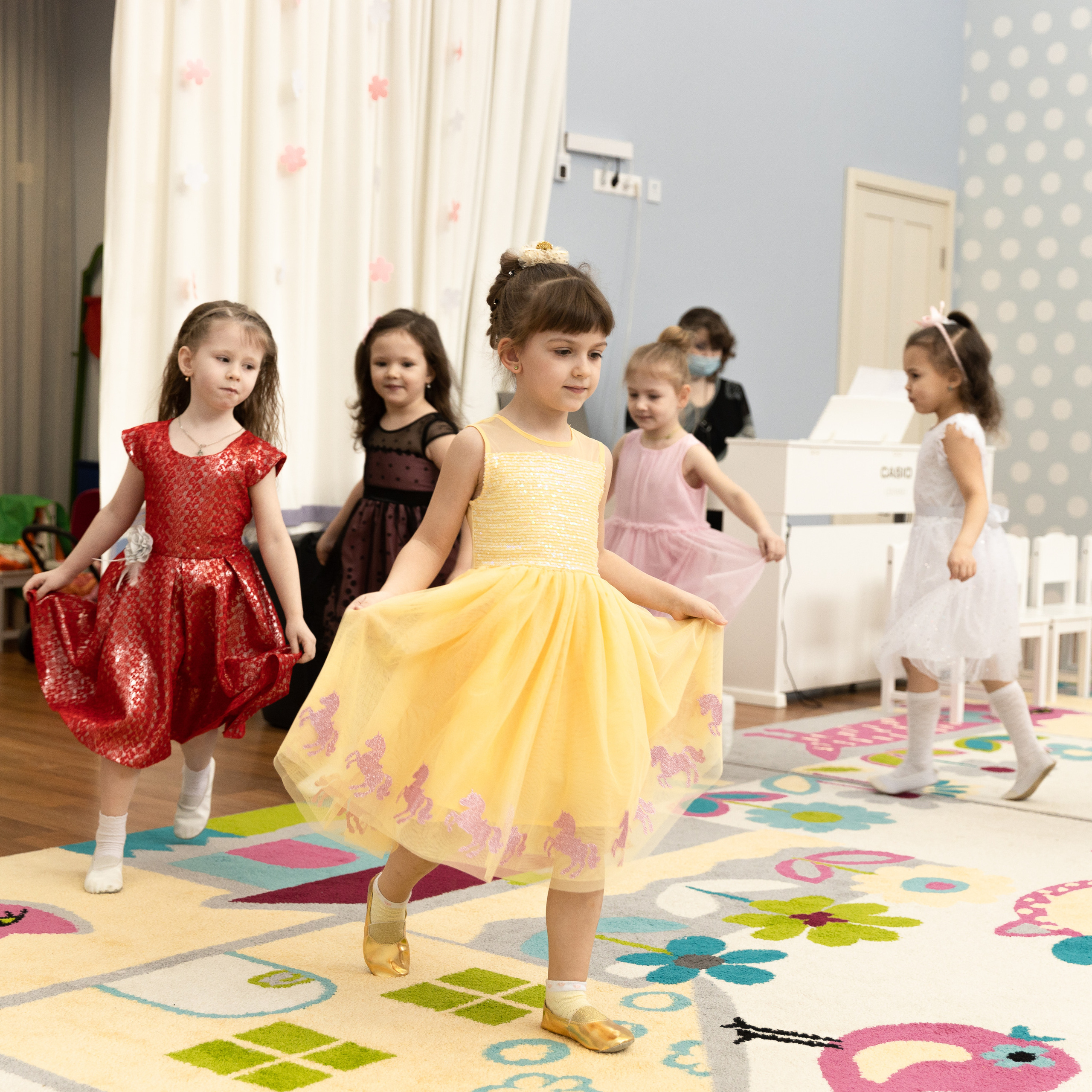 Утренник 8 марта в д/с