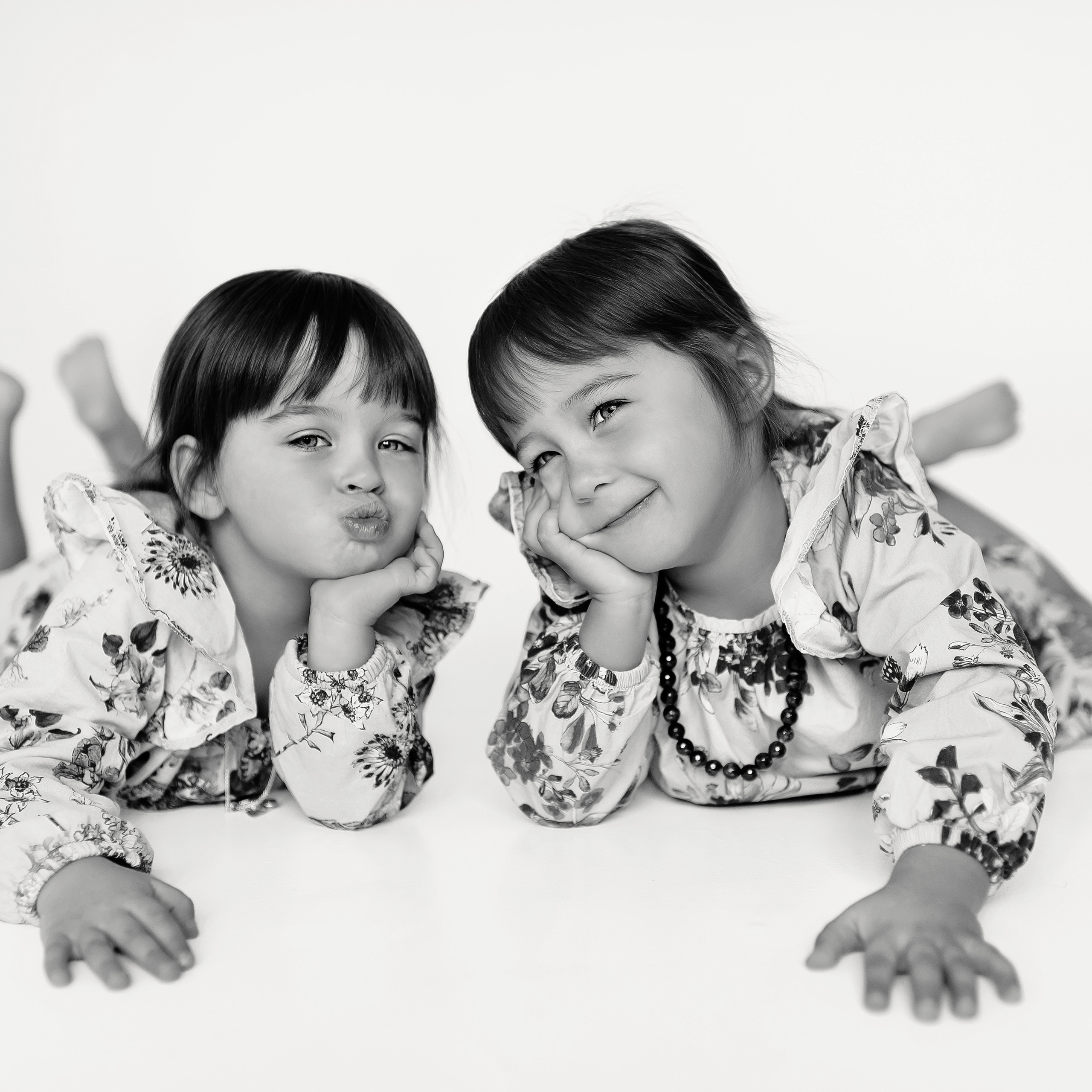 АДЕЛЬ и ТОНЯ. Часть I