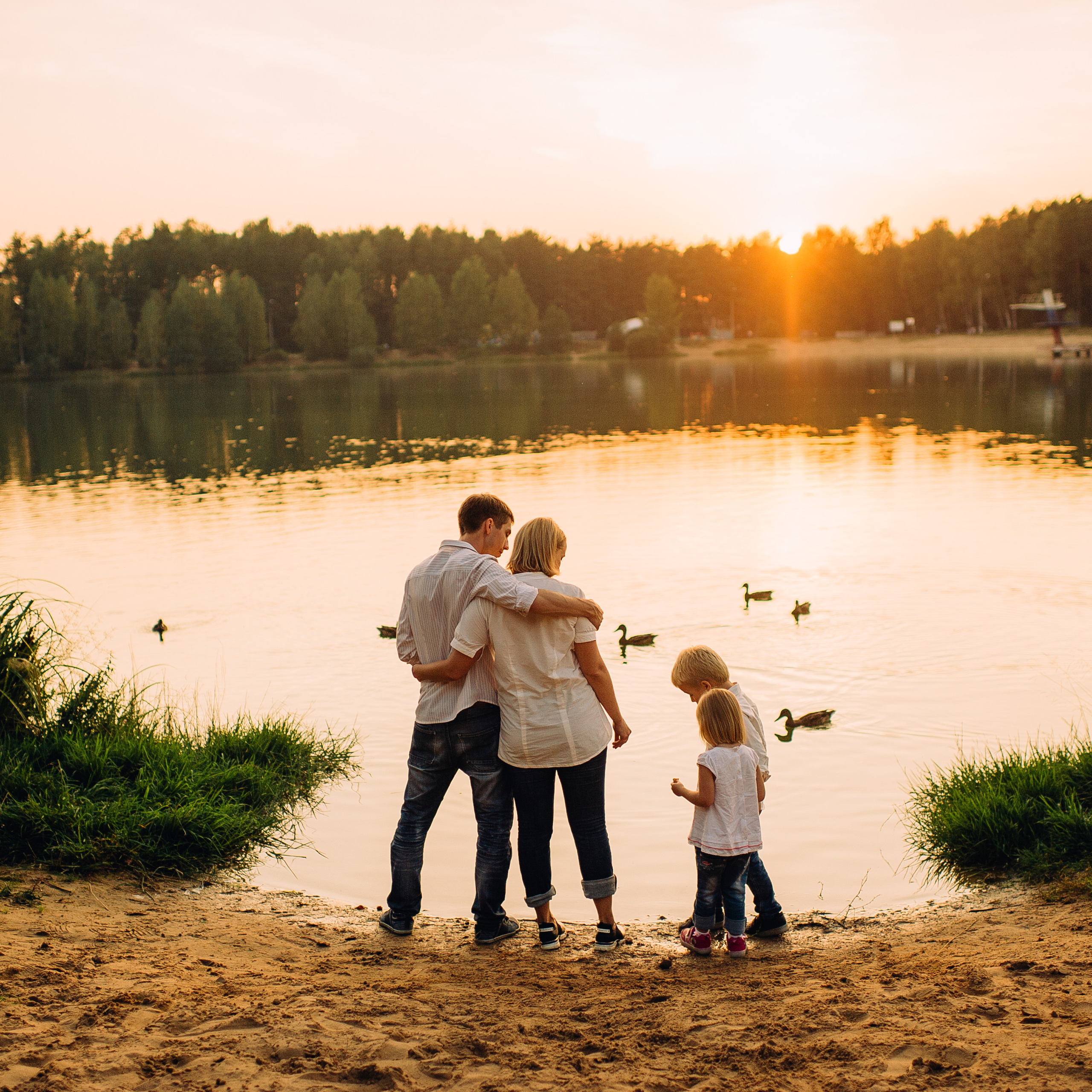 ЛЕНА, МАКС, ДИМА и АНЯ