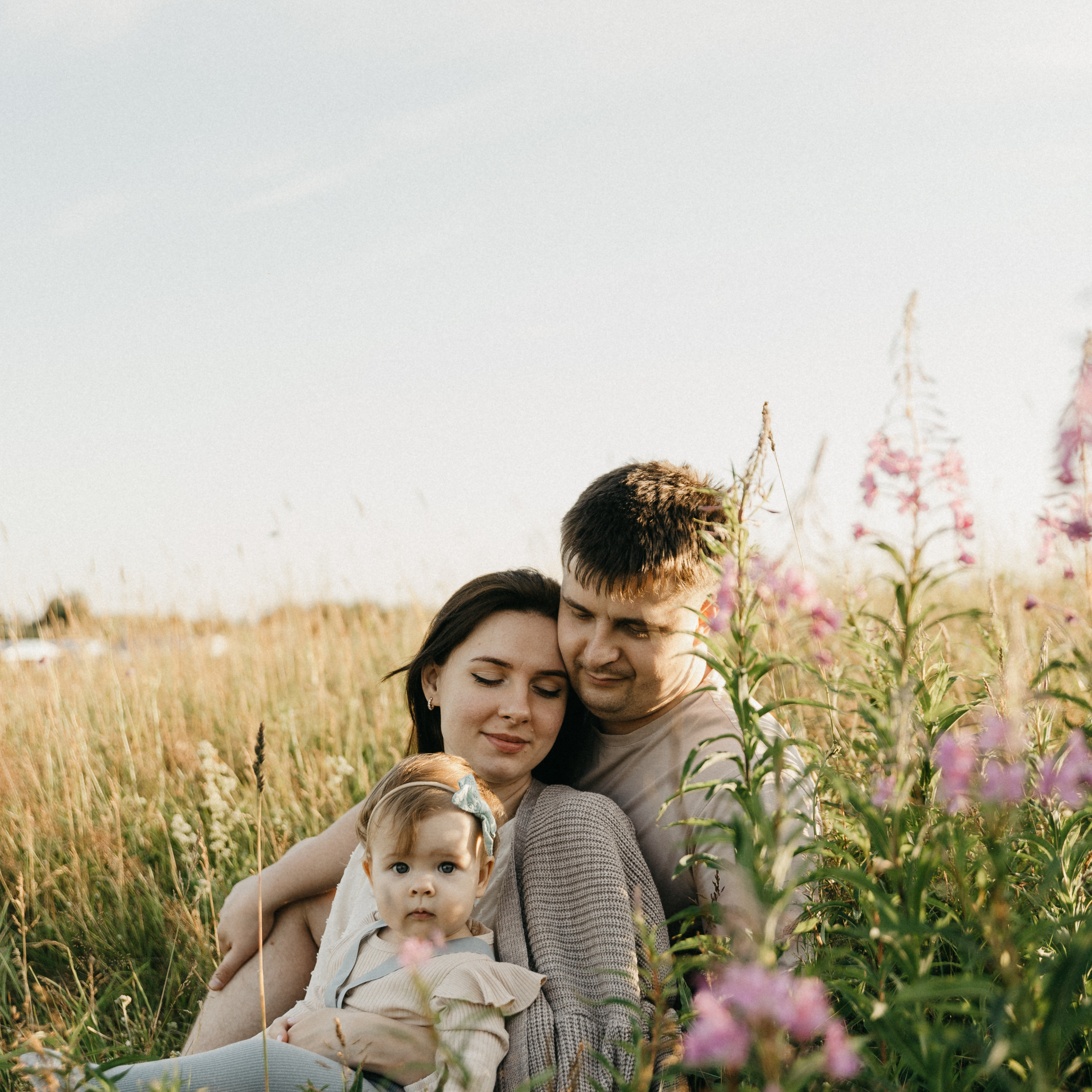 Настя, Леонид, Алиса