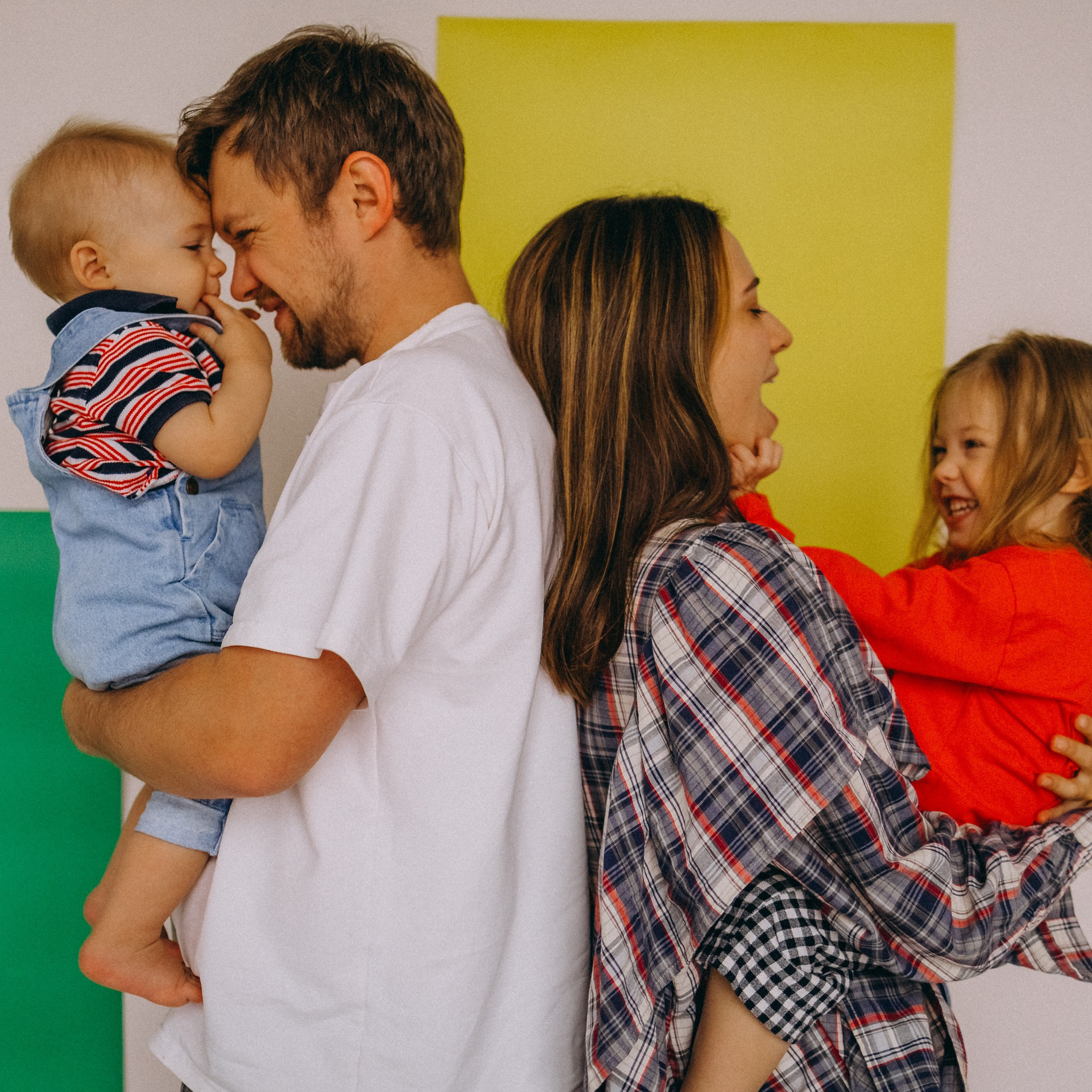 Василя, Леша, Полина, Тема