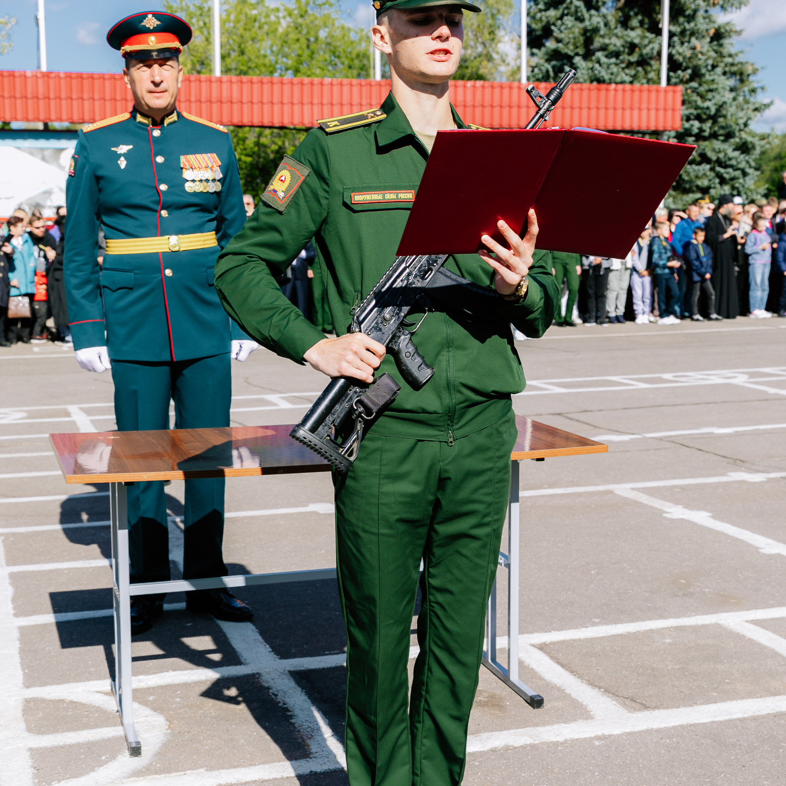 Отзывы о фотостудии Вышка. Выпускной альбом в Москве и Домодедово Вышка Школьный фотограф