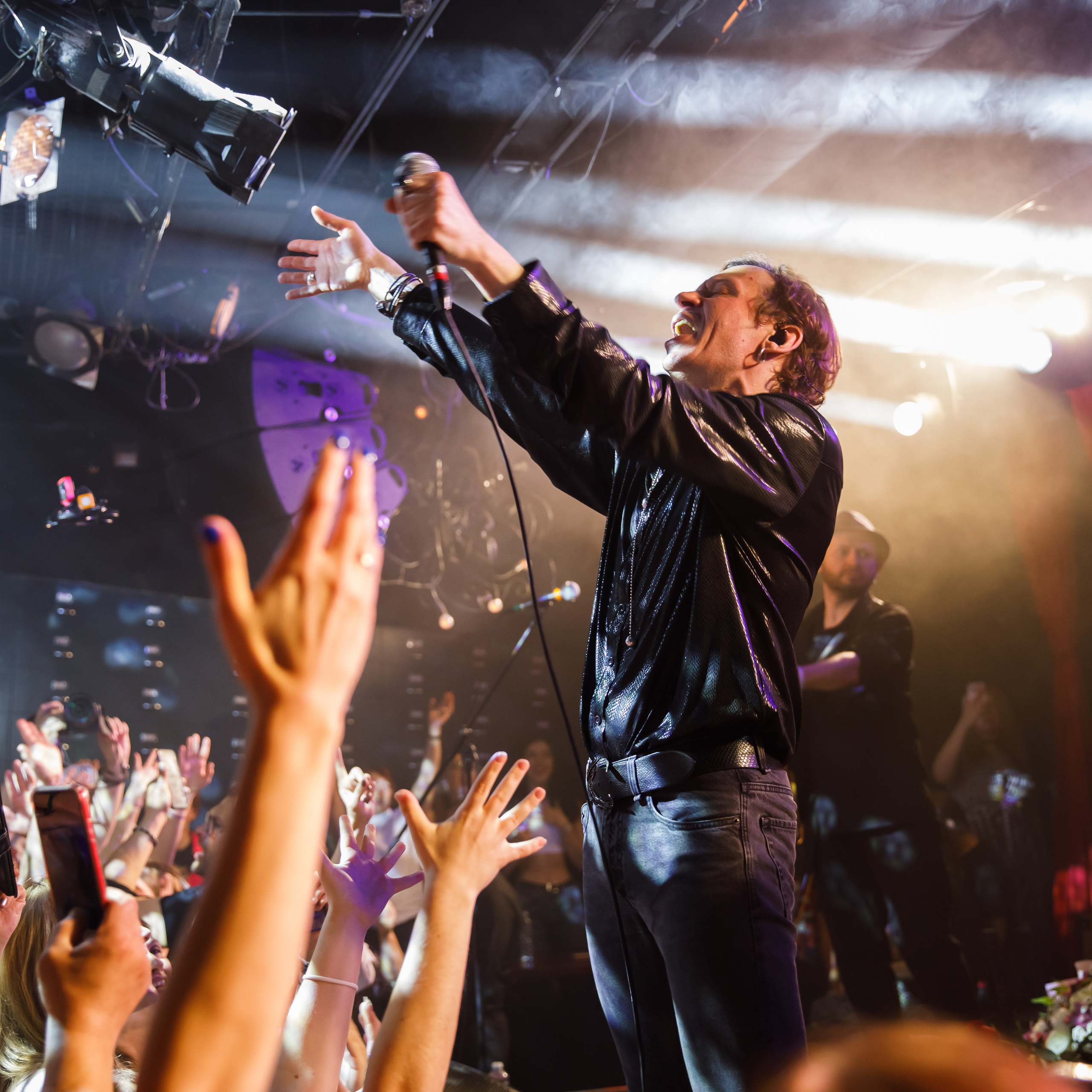 Найк Борзов /26.05.2023/ 16 Тонн