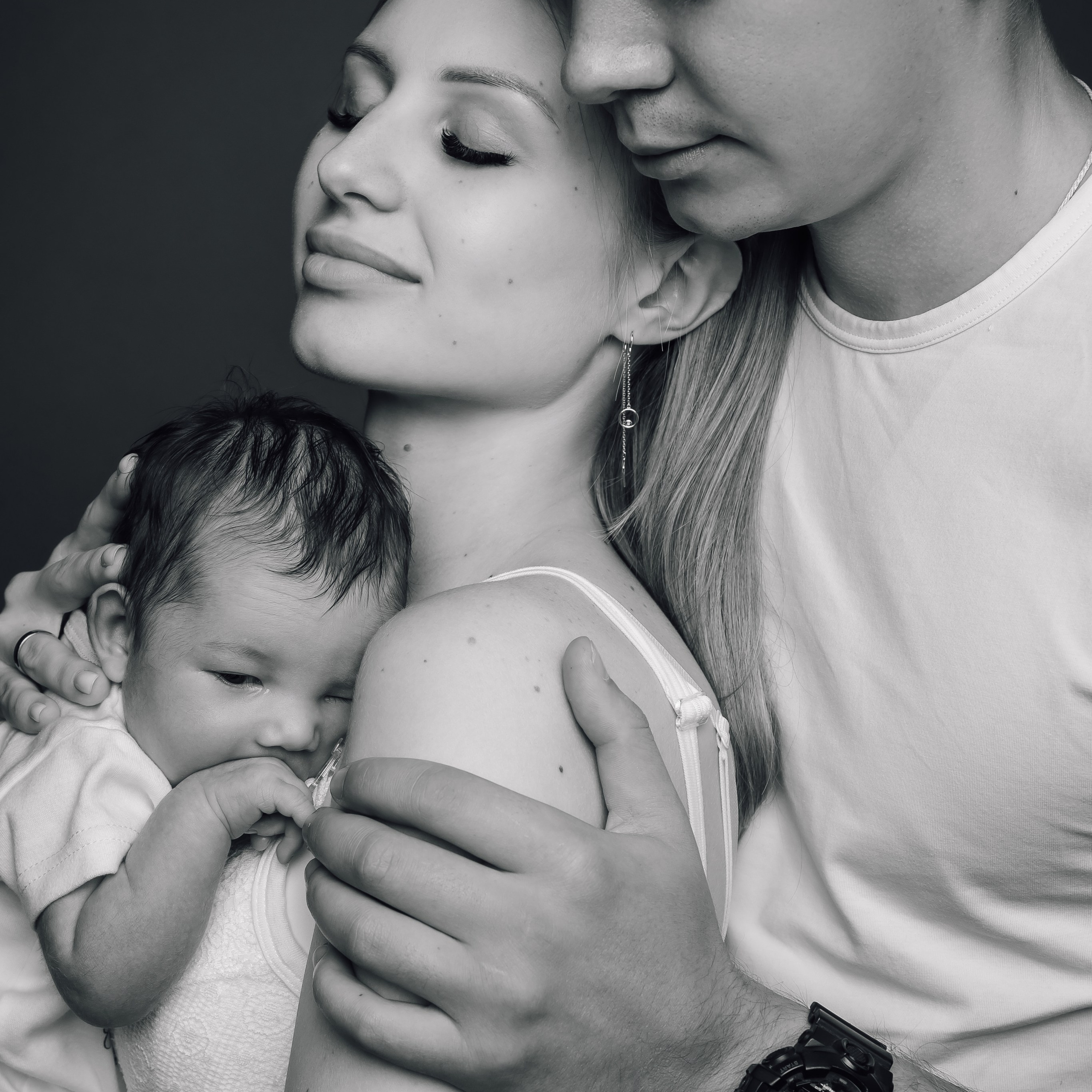 Виктори с семьей