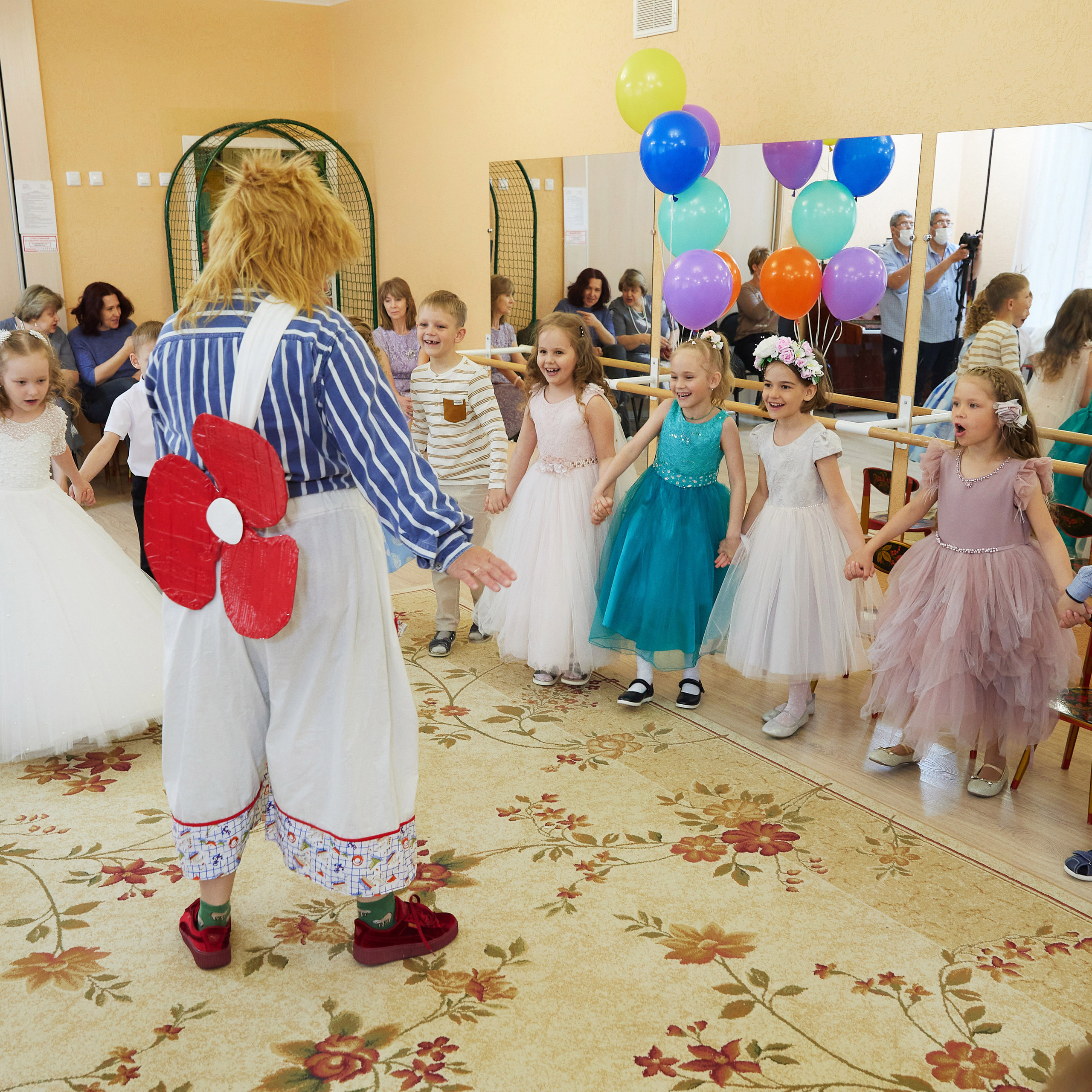 Фотосъёмка выпускного в детских садах. Выпускные альбомы в Томске. Фотограф Сергей Стёпин
