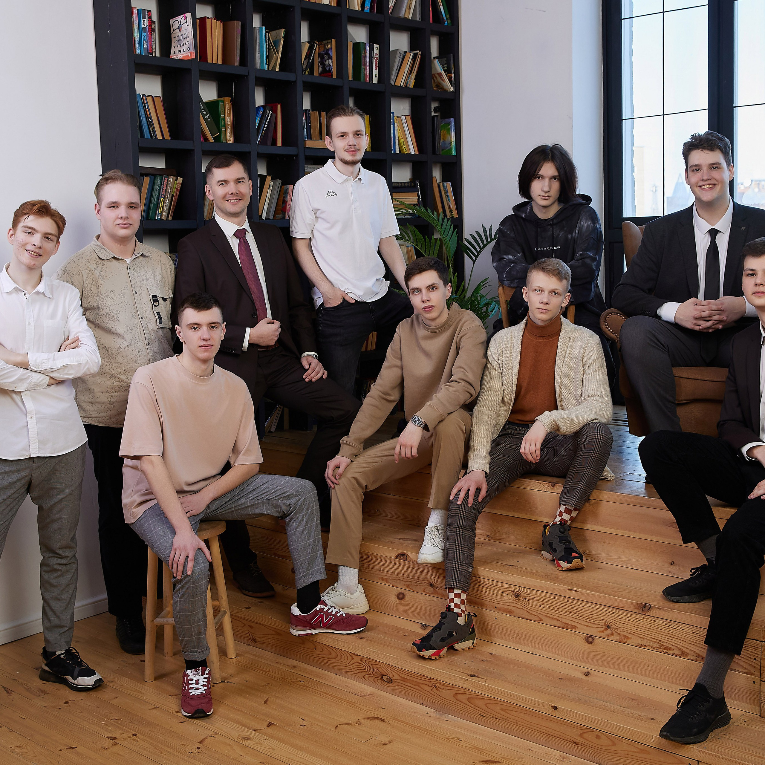 Групповые фото. Выпускные альбомы в Томске. Фотограф Сергей Стёпин