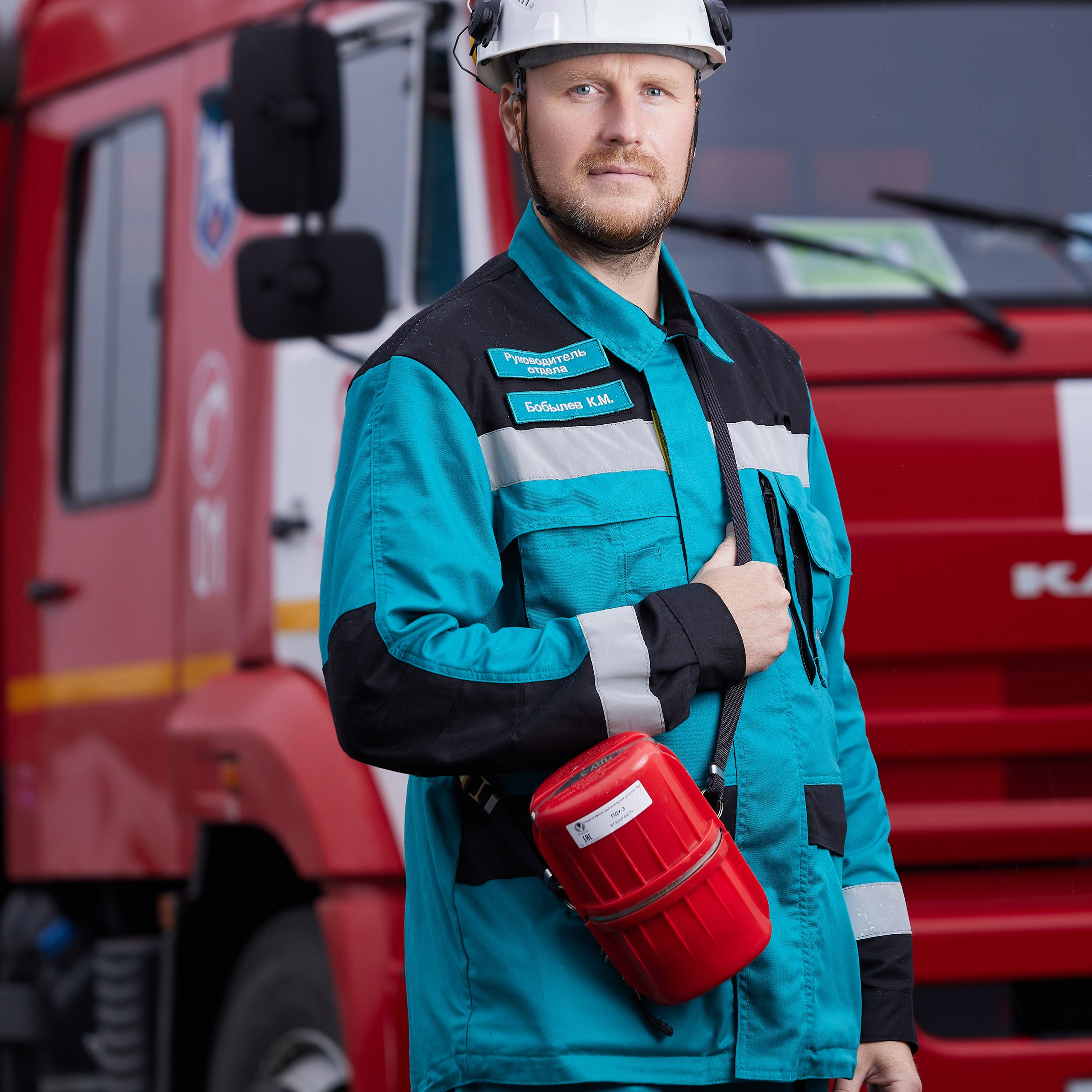 ТНХК. Выпускные альбомы в Томске. Фотограф Сергей Стёпин