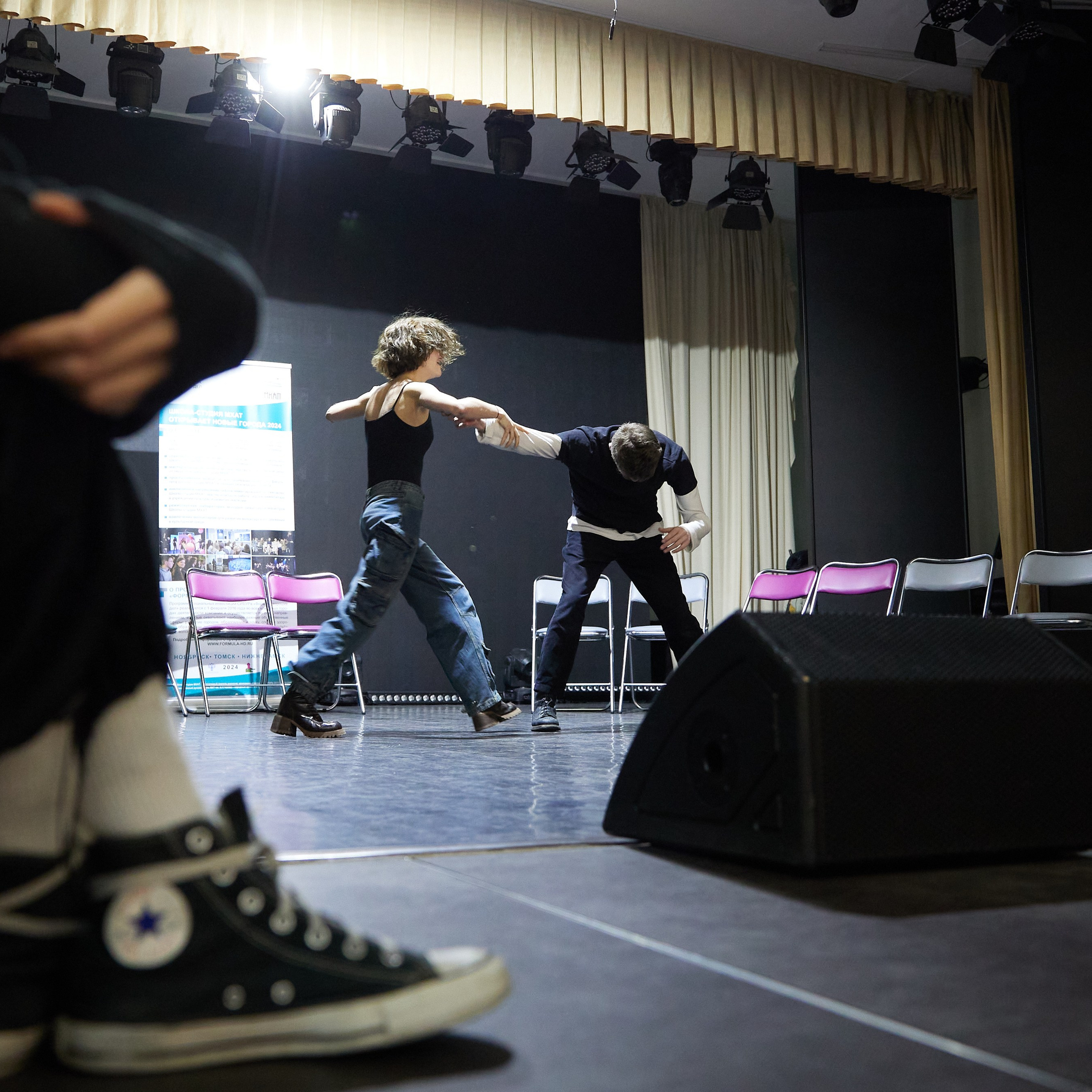 Мастер-класс преподавателей Школы-студии МХАТ. Выпускные альбомы в Томске. Фотограф Сергей Стёпин