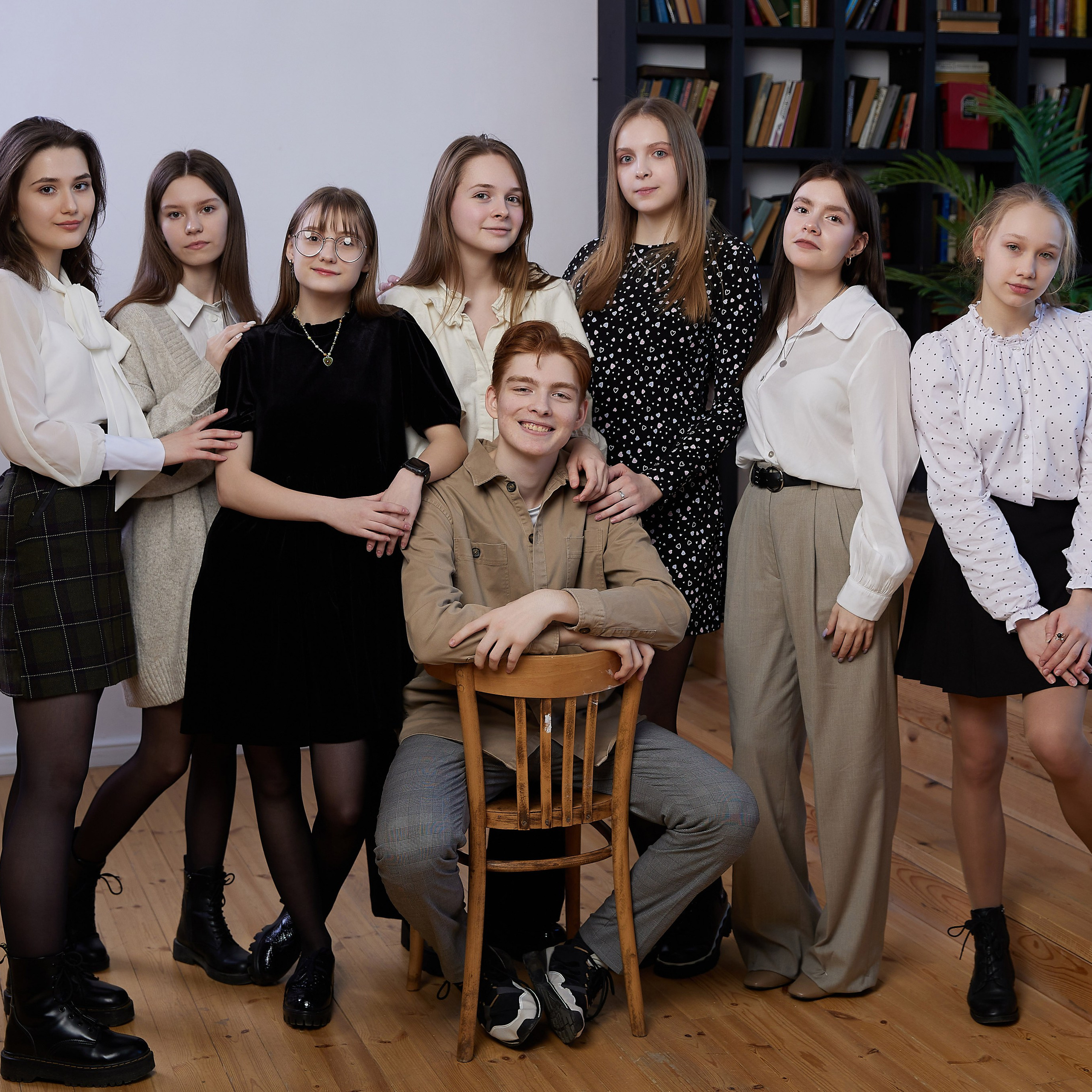 Групповые фото. Выпускные альбомы в Томске. Фотограф Сергей Стёпин