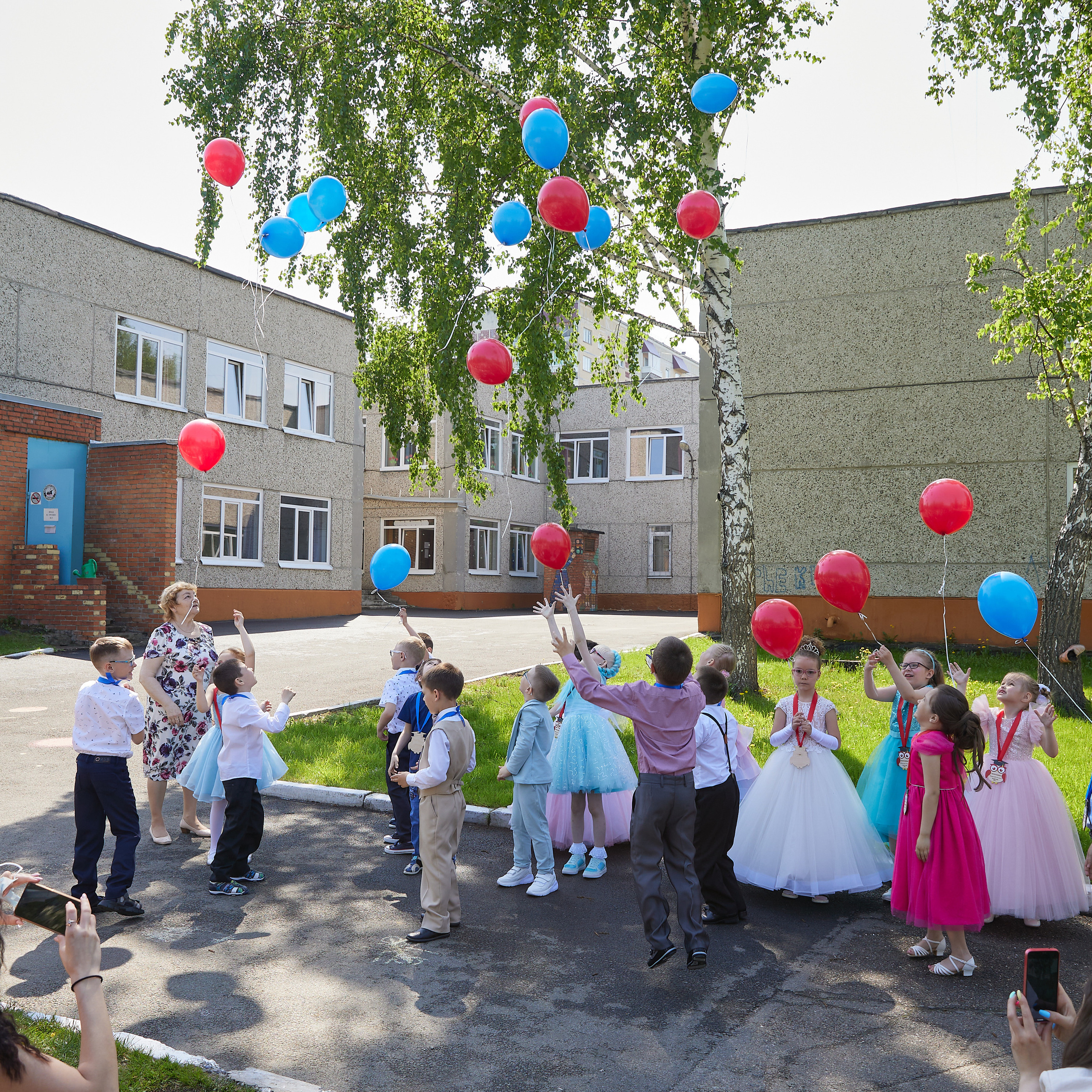 Фотосъёмка выпускного в детских садах. Выпускные альбомы в Томске. Фотограф Сергей Стёпин
