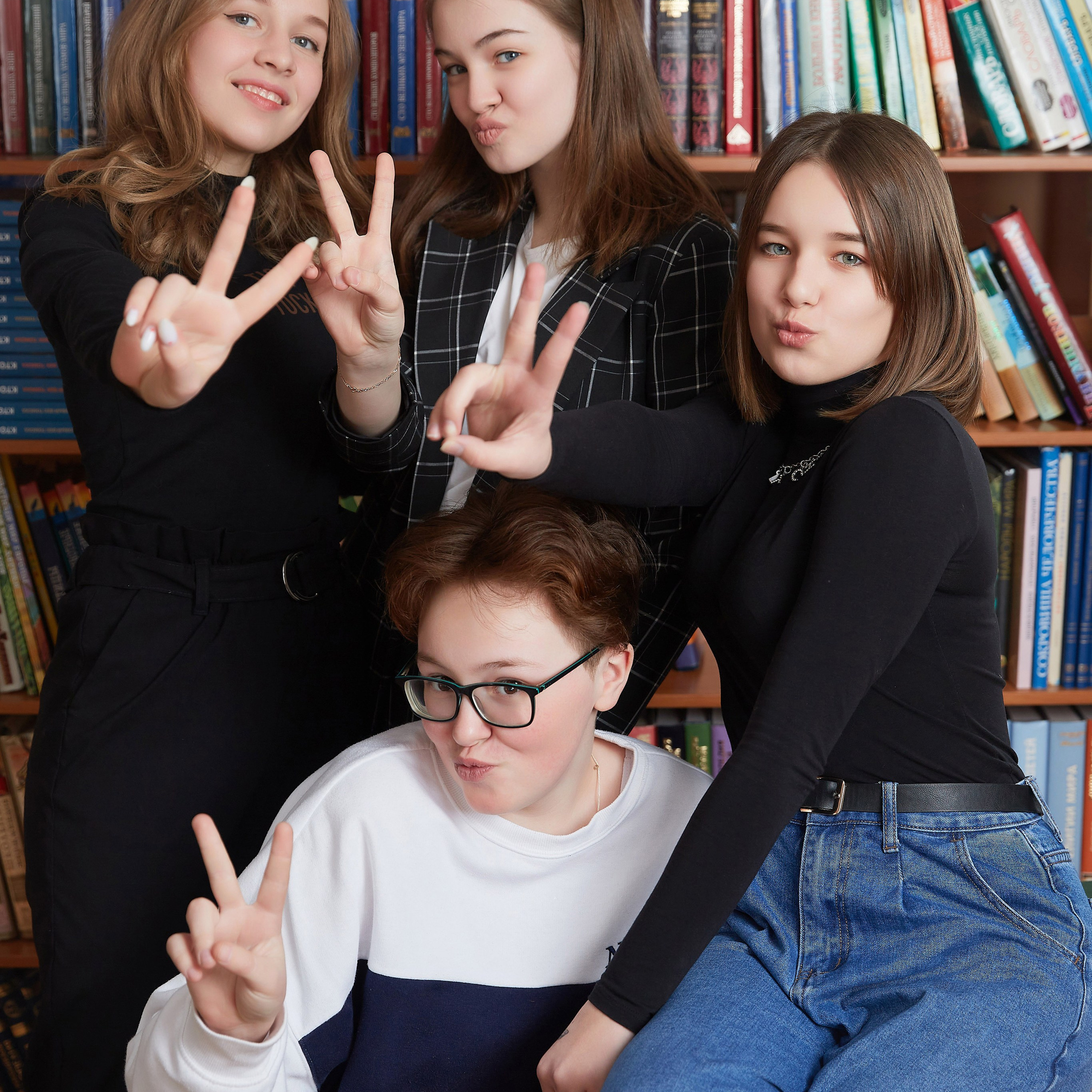 Групповые фото. Выпускные альбомы в Томске. Фотограф Сергей Стёпин