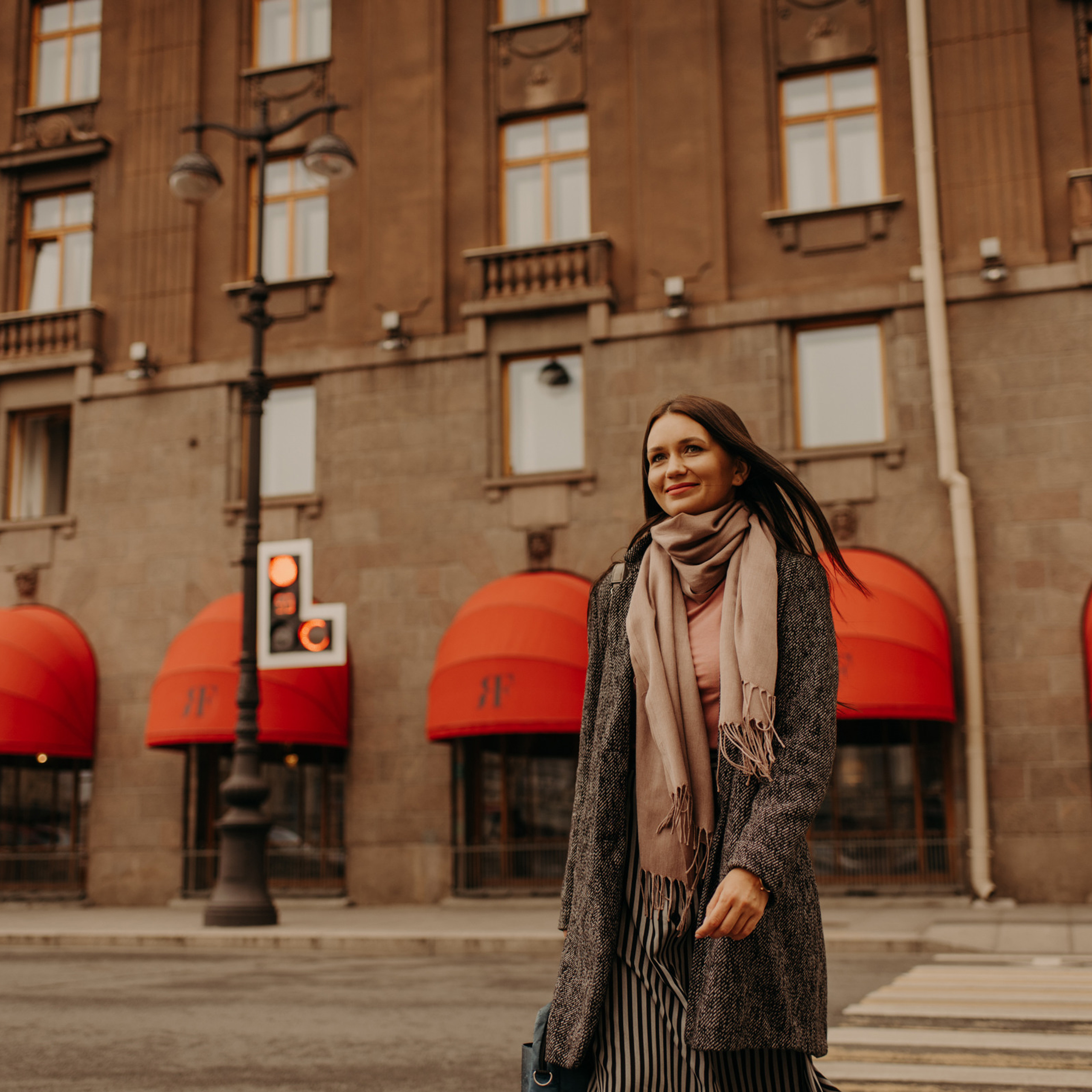 Отзывы о свадебном и семейном фотографе Венере Ахметовой. Свадебный фотограф в Санкт-Петербурге Венера Ахметова