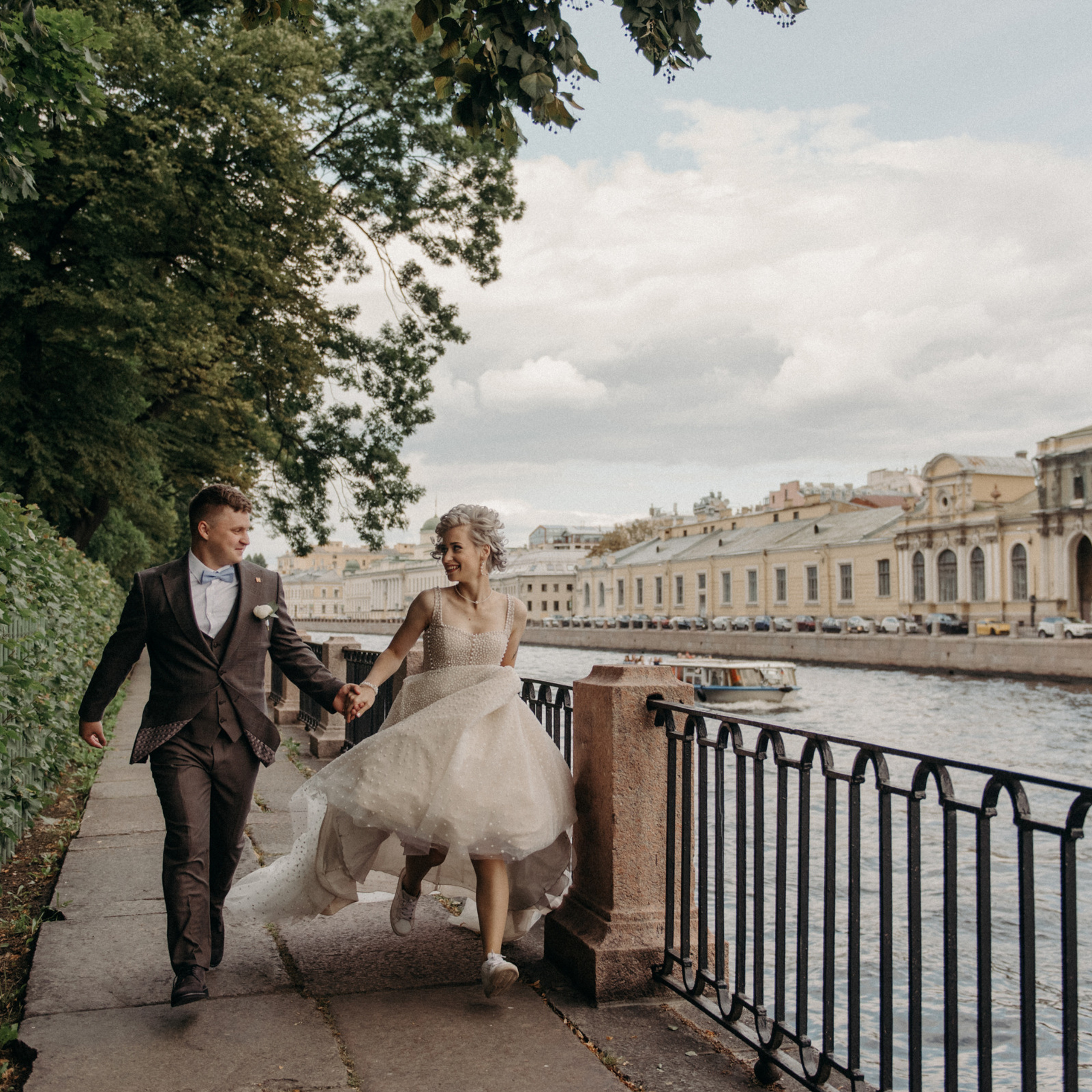 Отзывы о свадебном и семейном фотографе Венере Ахметовой. Свадебный фотограф в Санкт-Петербурге Венера Ахметова