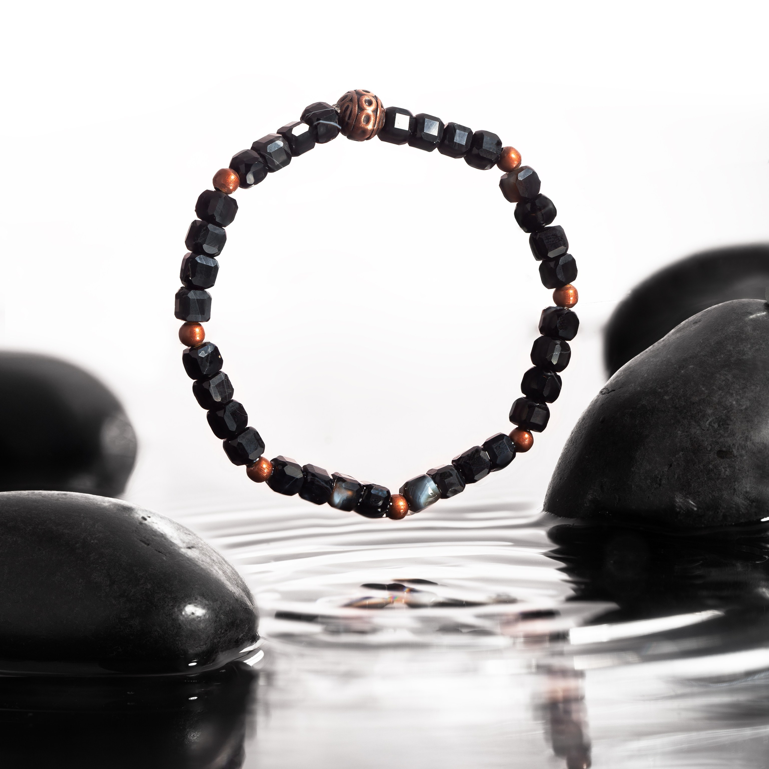 Браслеты. Юлия Василенко, Профессиональный предметный рекламный фотограф Барнаул, Алтай, и по всей России онлайн