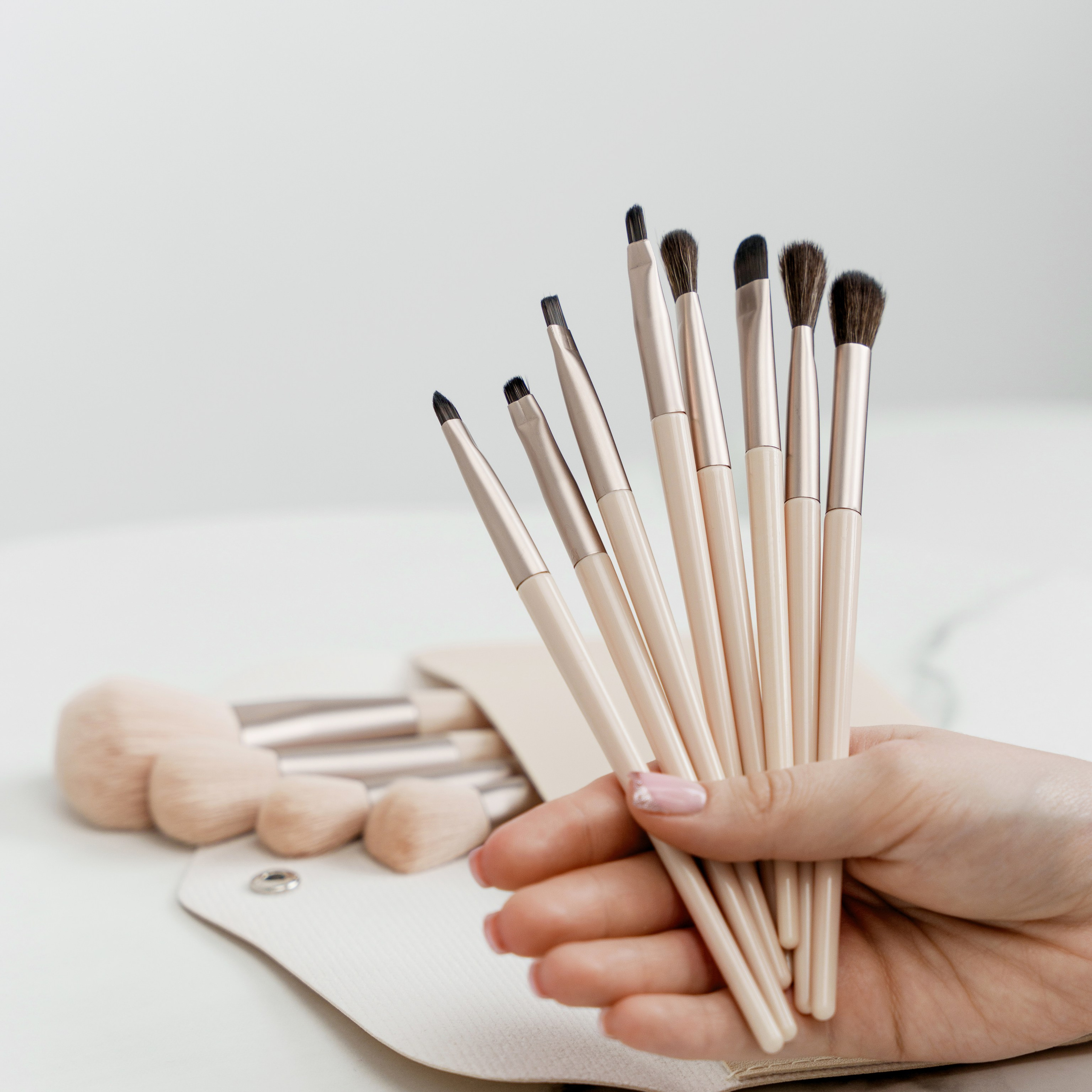 Кисти для макияжа